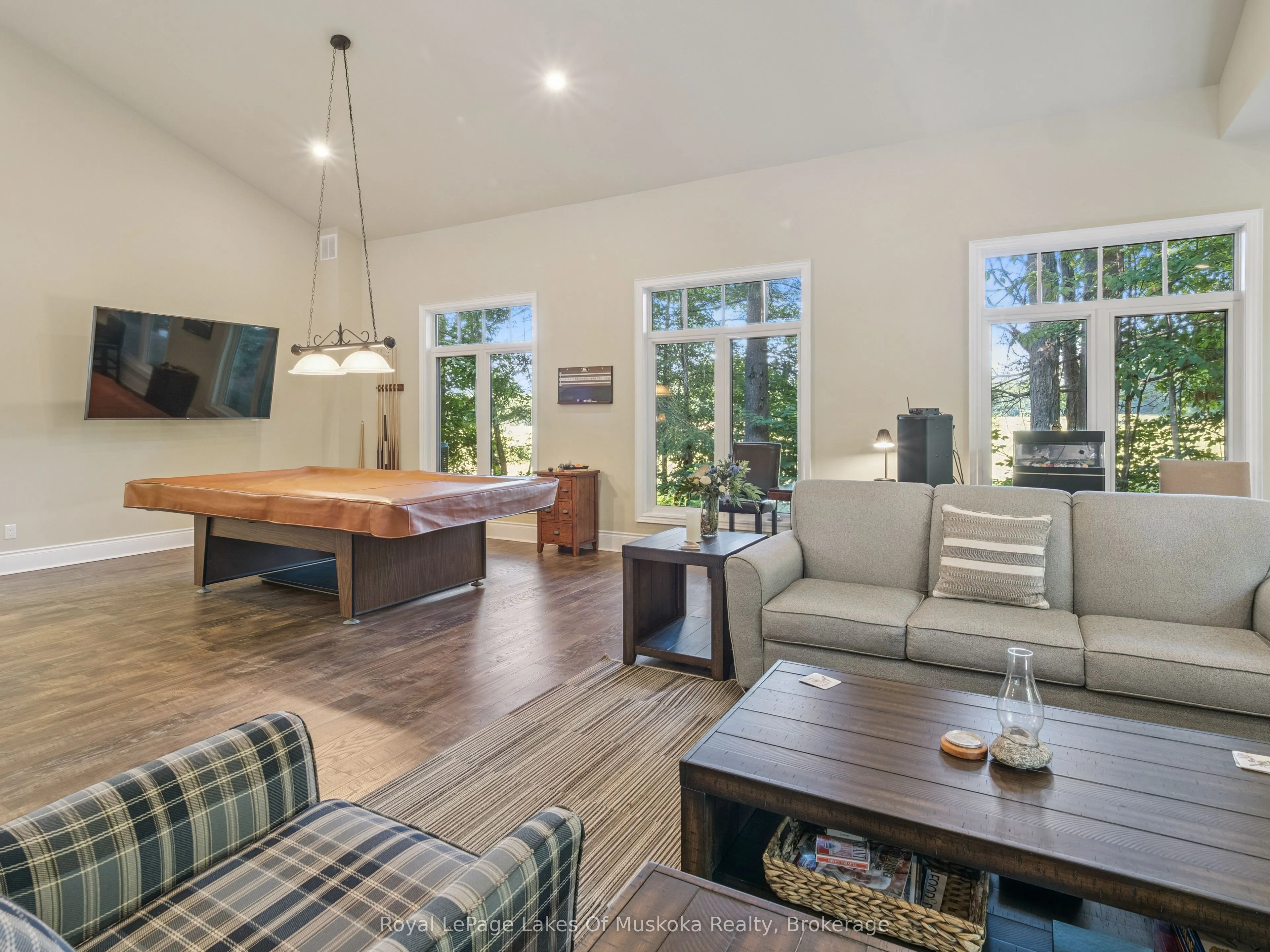 391B Manitoba Street, #203