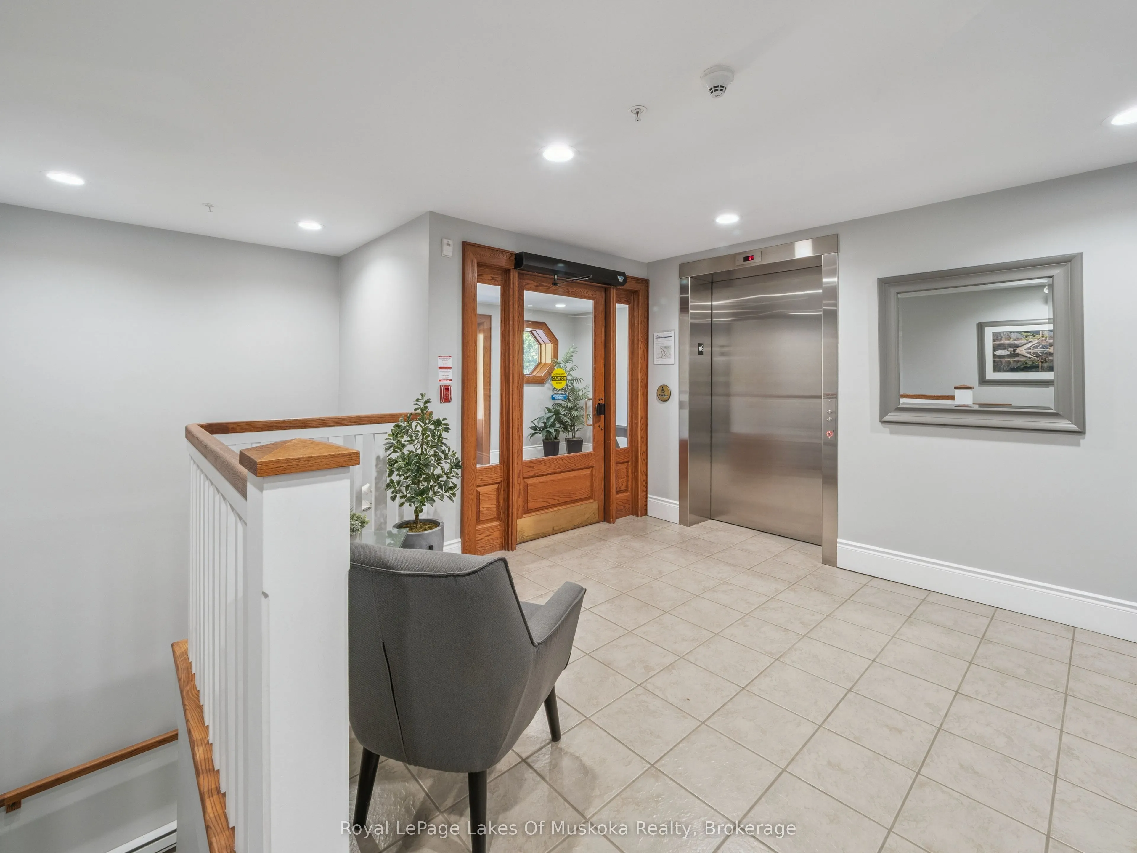 391B Manitoba Street, #203