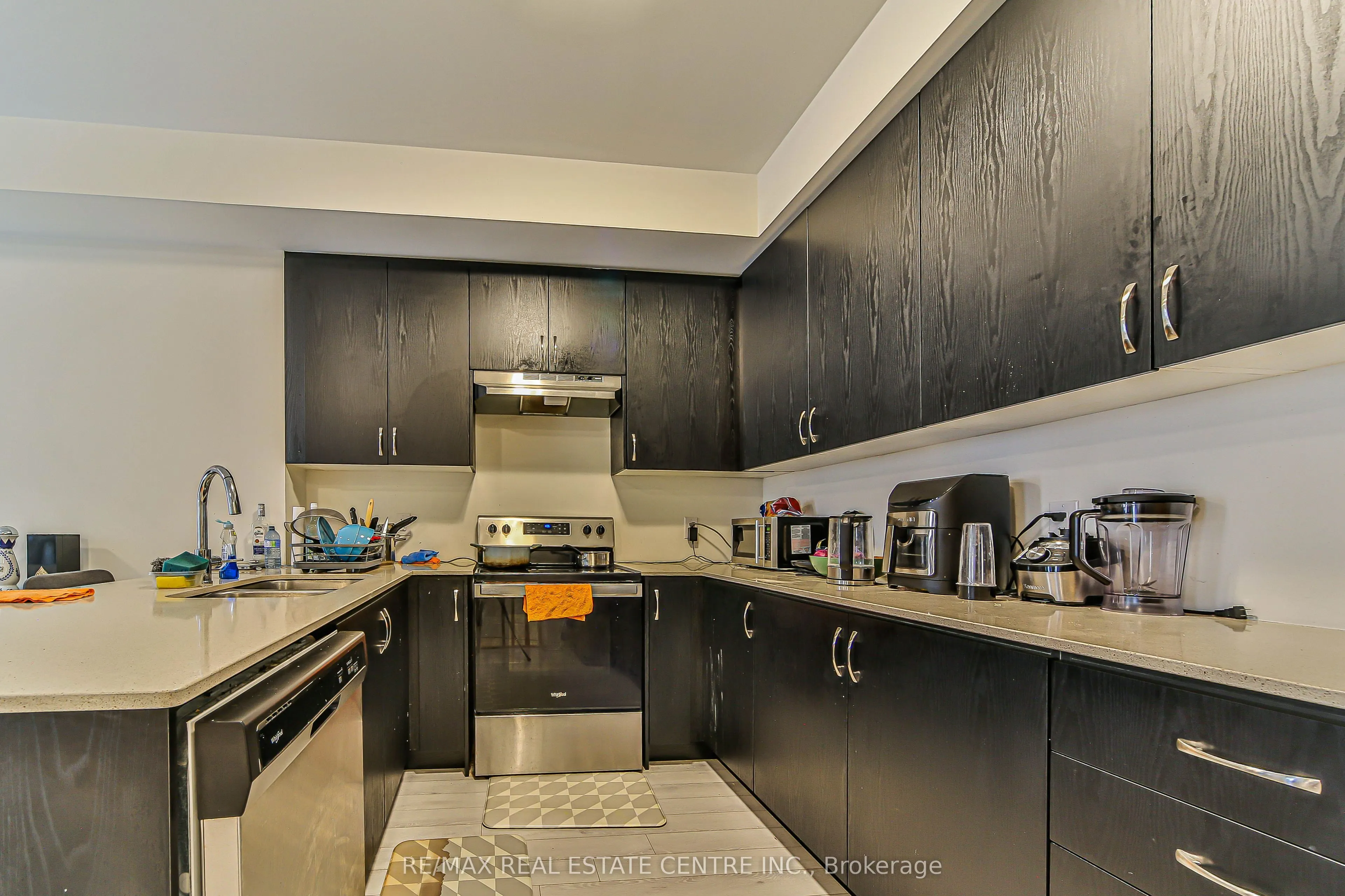 585 Colborne Street E, #902
