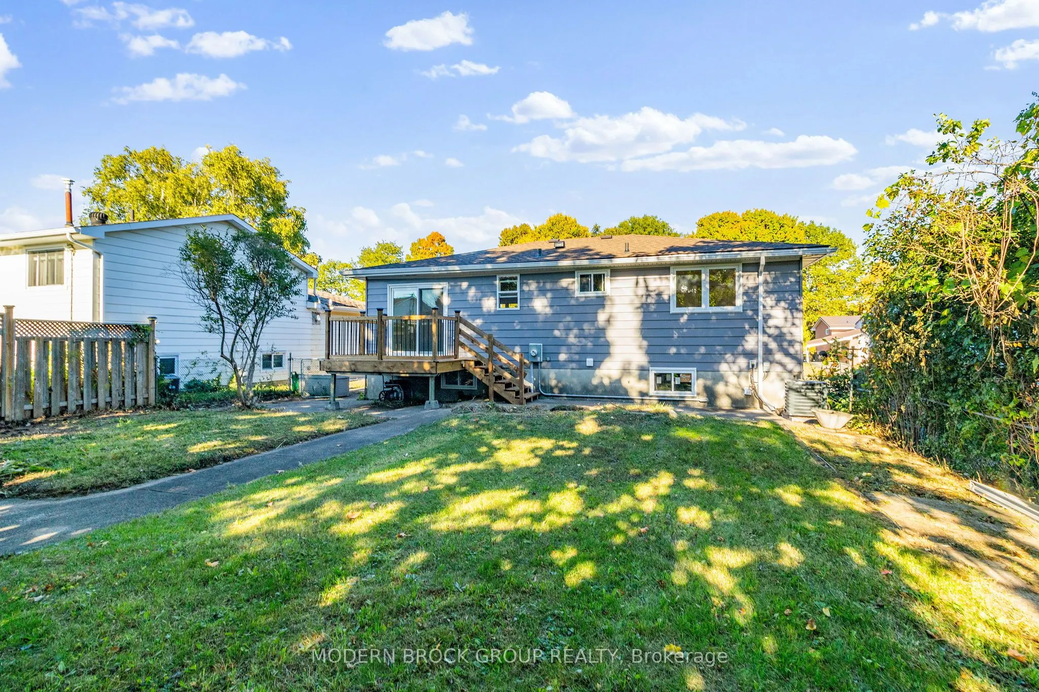 744 Comstock Crescent