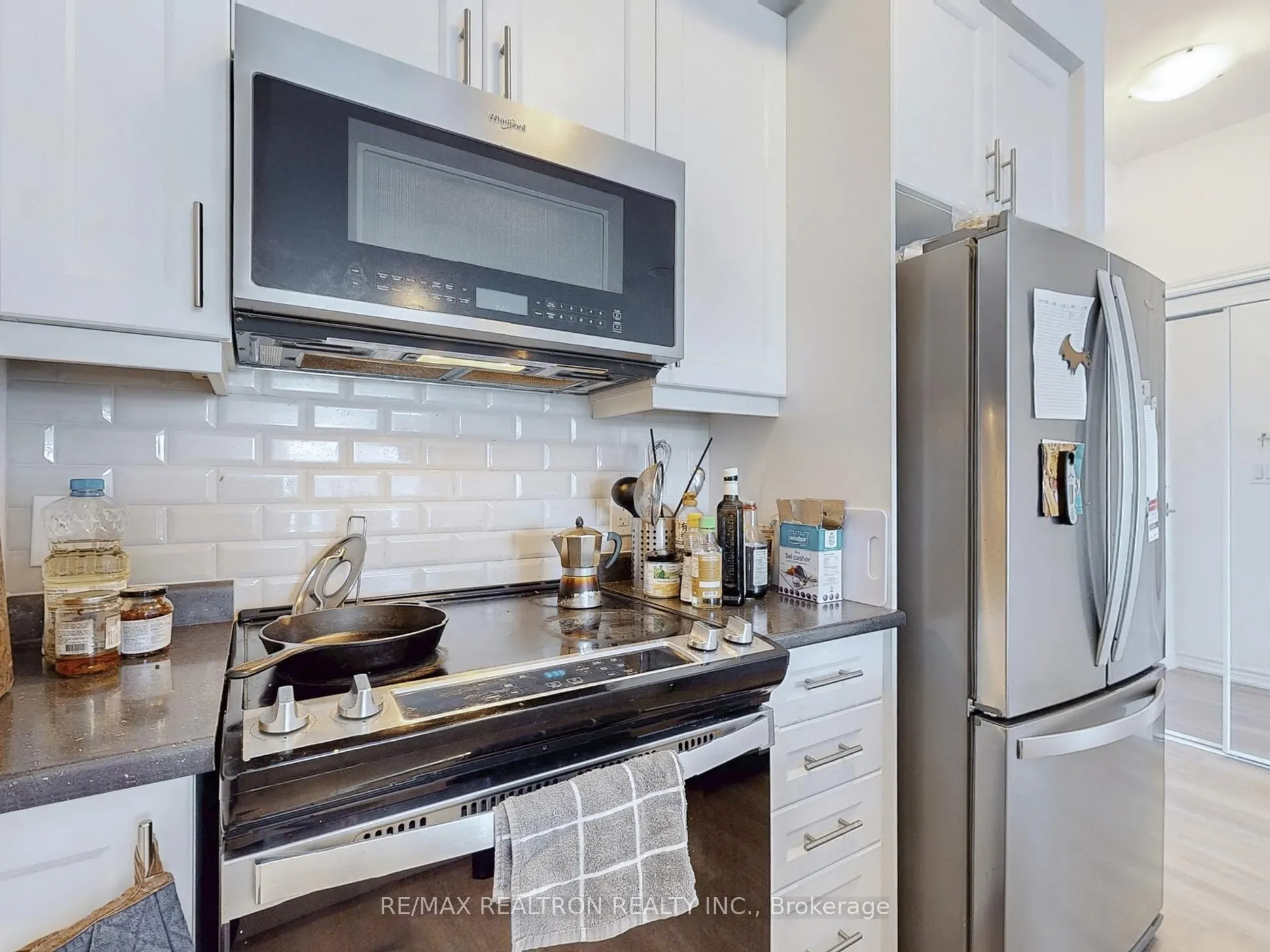470 Dundas Street E, #610