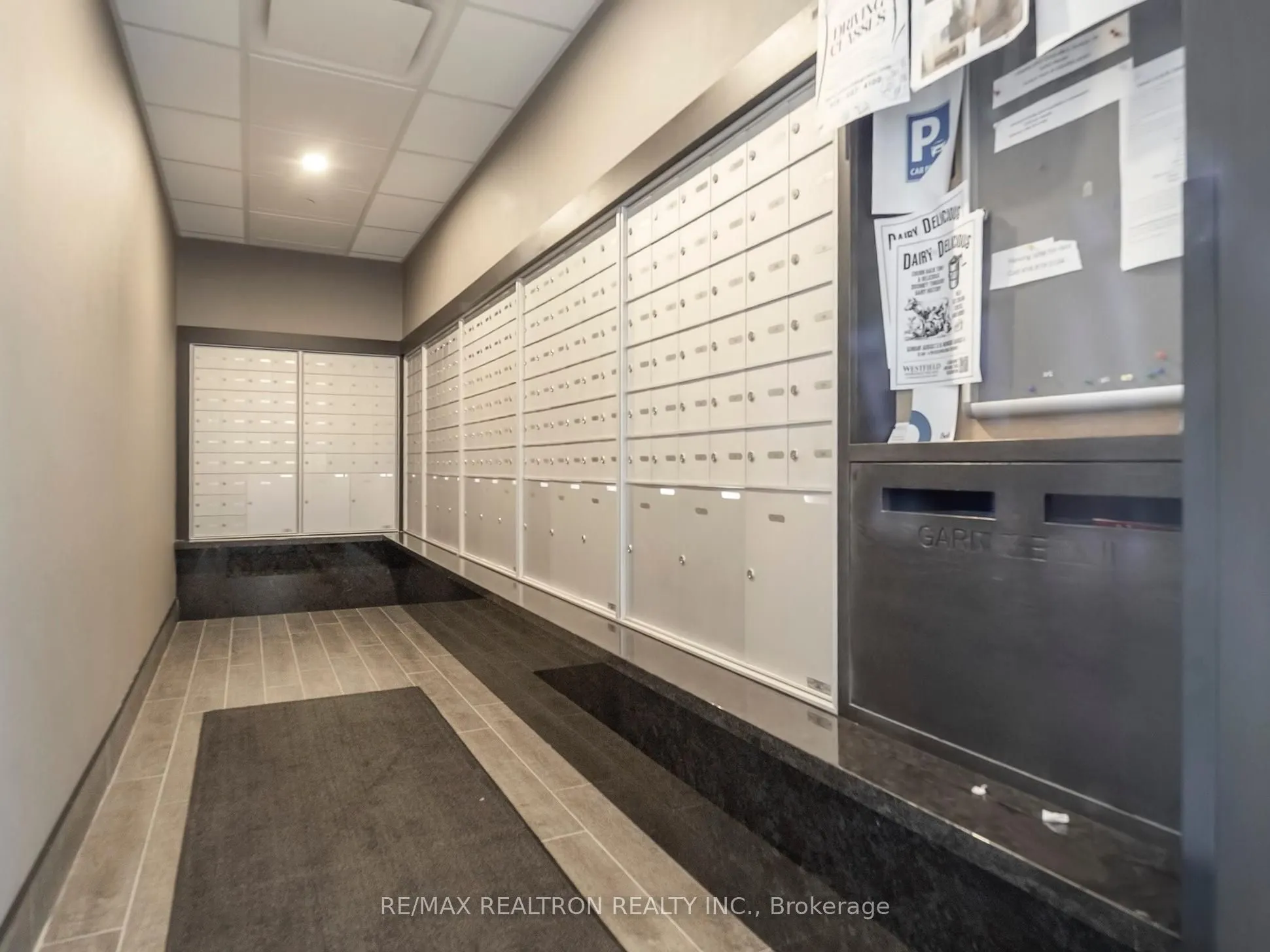 470 Dundas Street E, #610