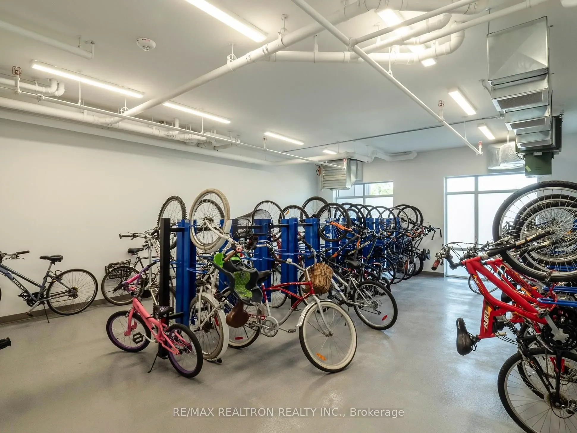 470 Dundas Street E, #610