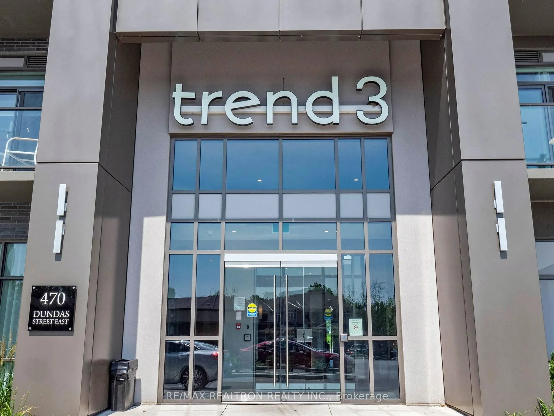 470 Dundas Street E, #610