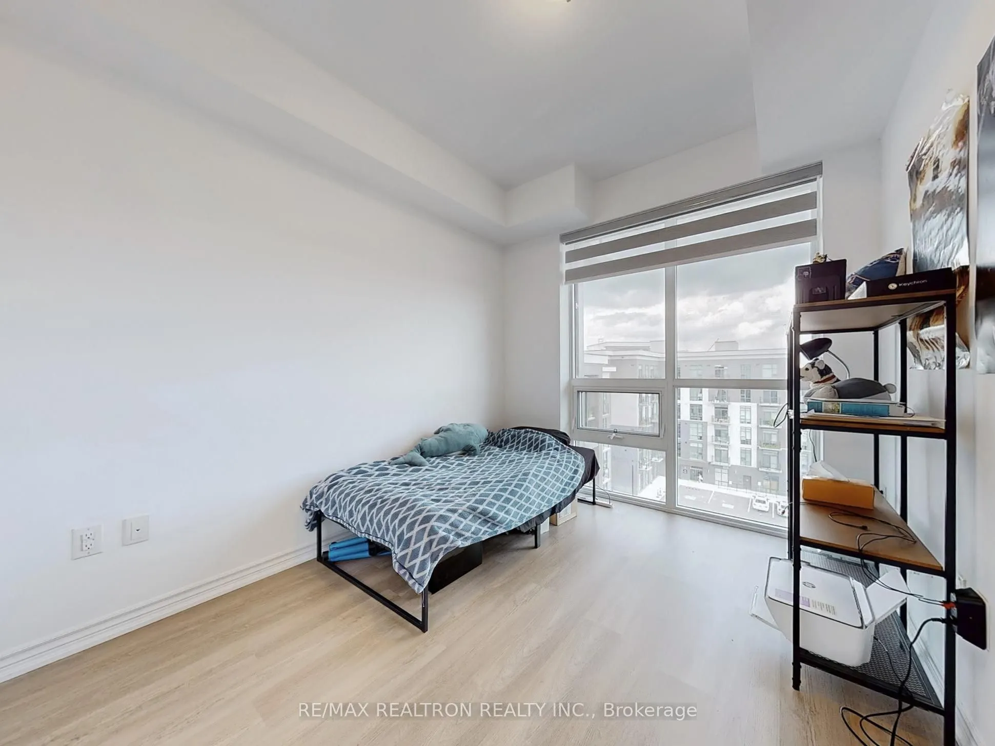 470 Dundas Street E, #610