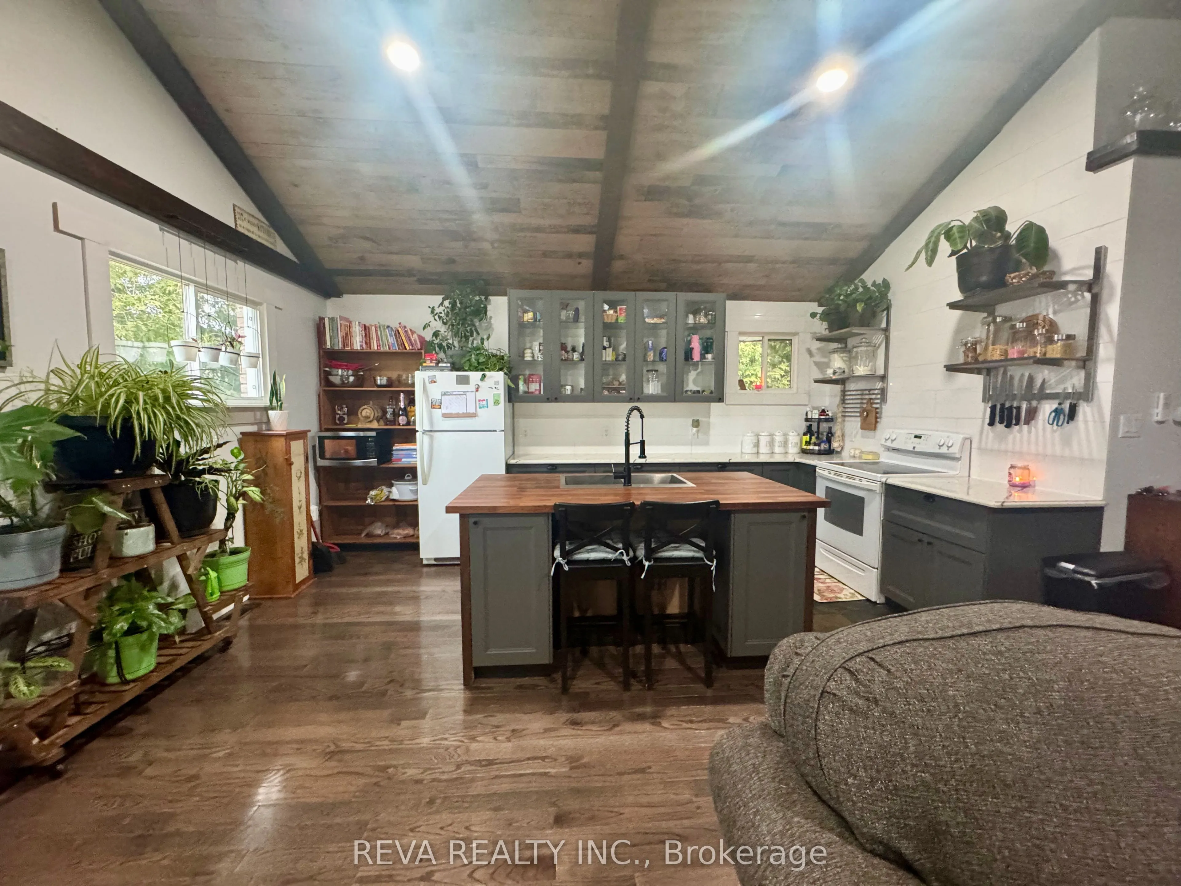 29796 Hwy 62 N
