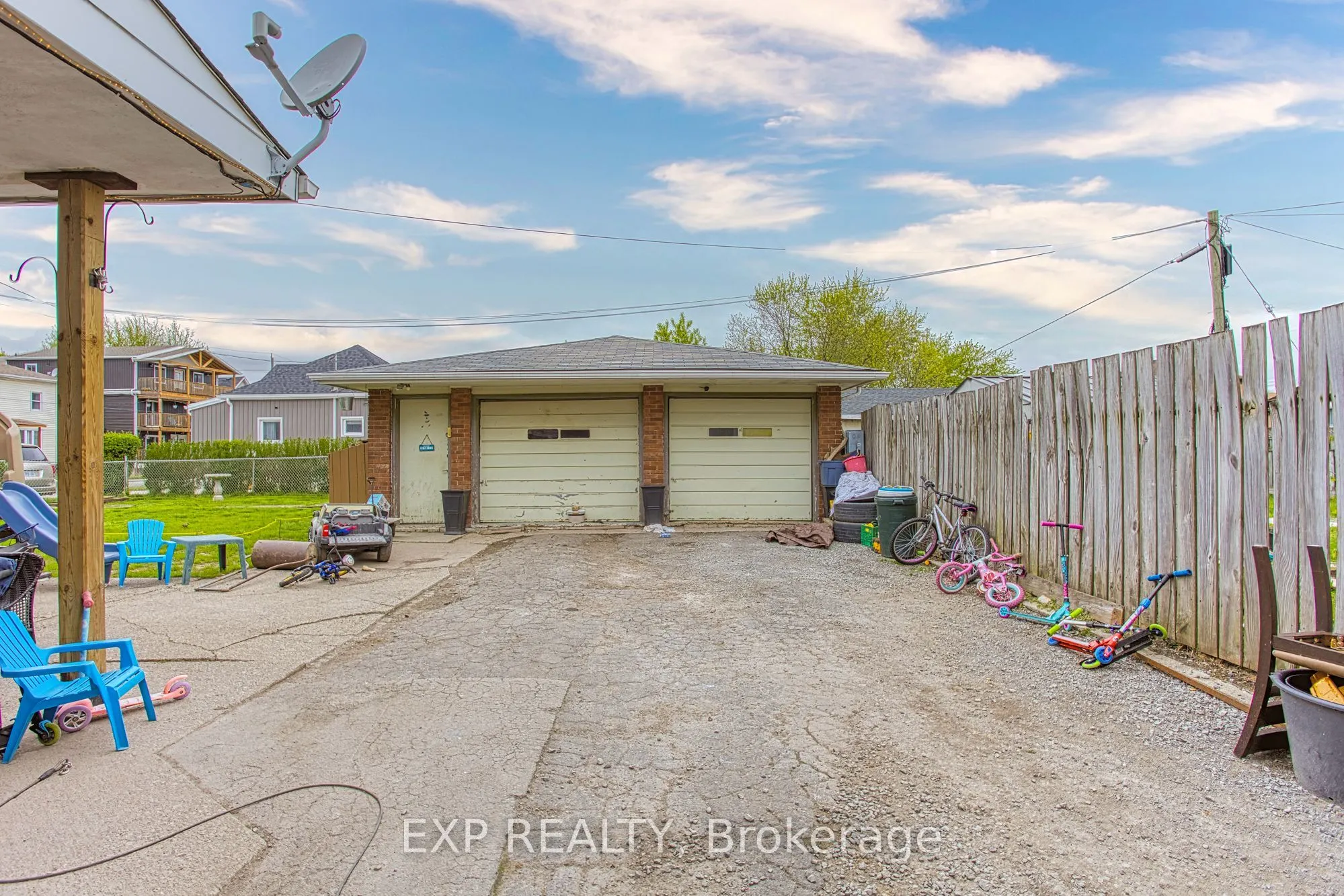 4727-4729 Ferguson Street