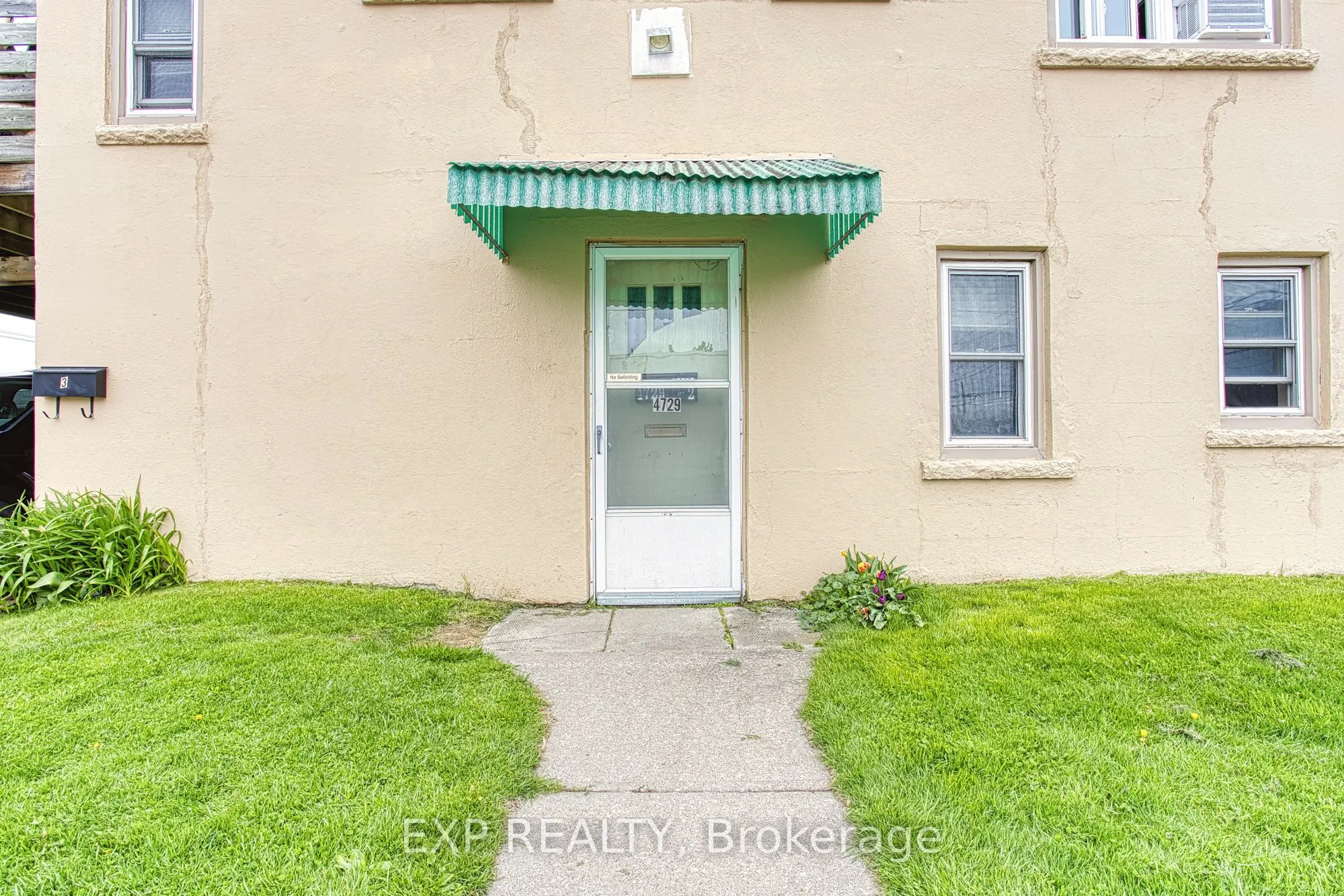 4727-4729 Ferguson Street