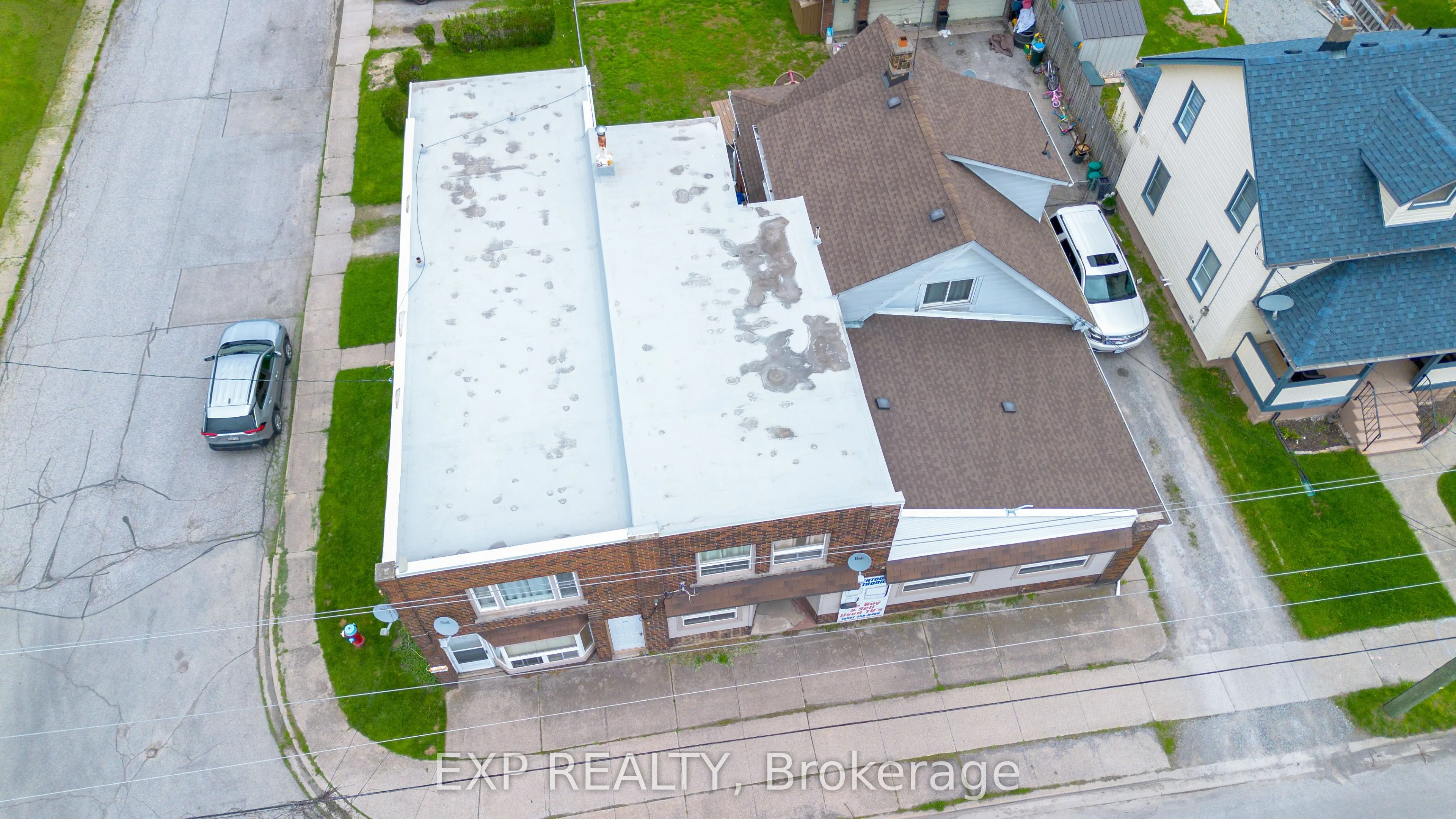 4727-4729 Ferguson Street
