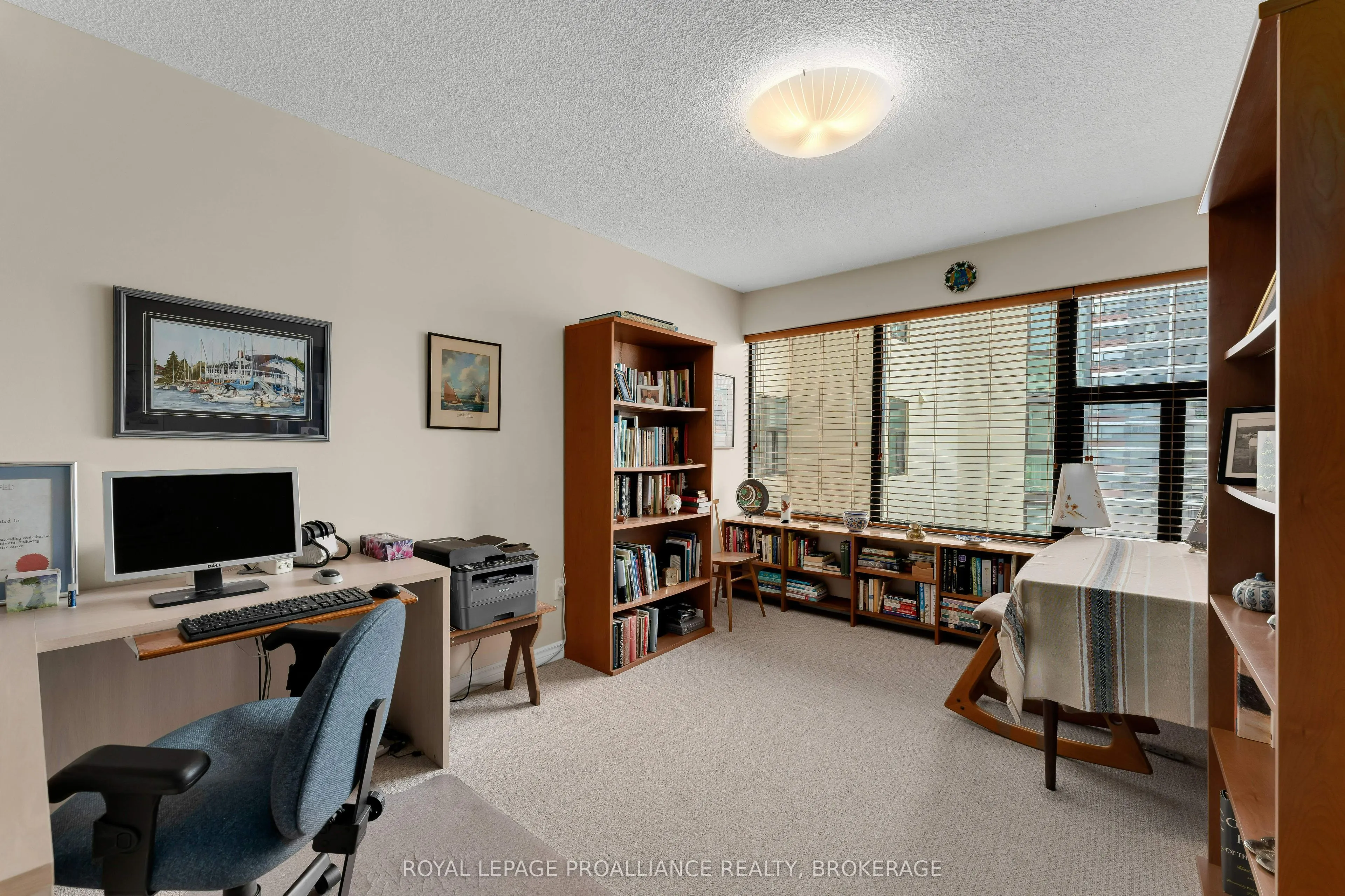 185 Ontario Street, #403
