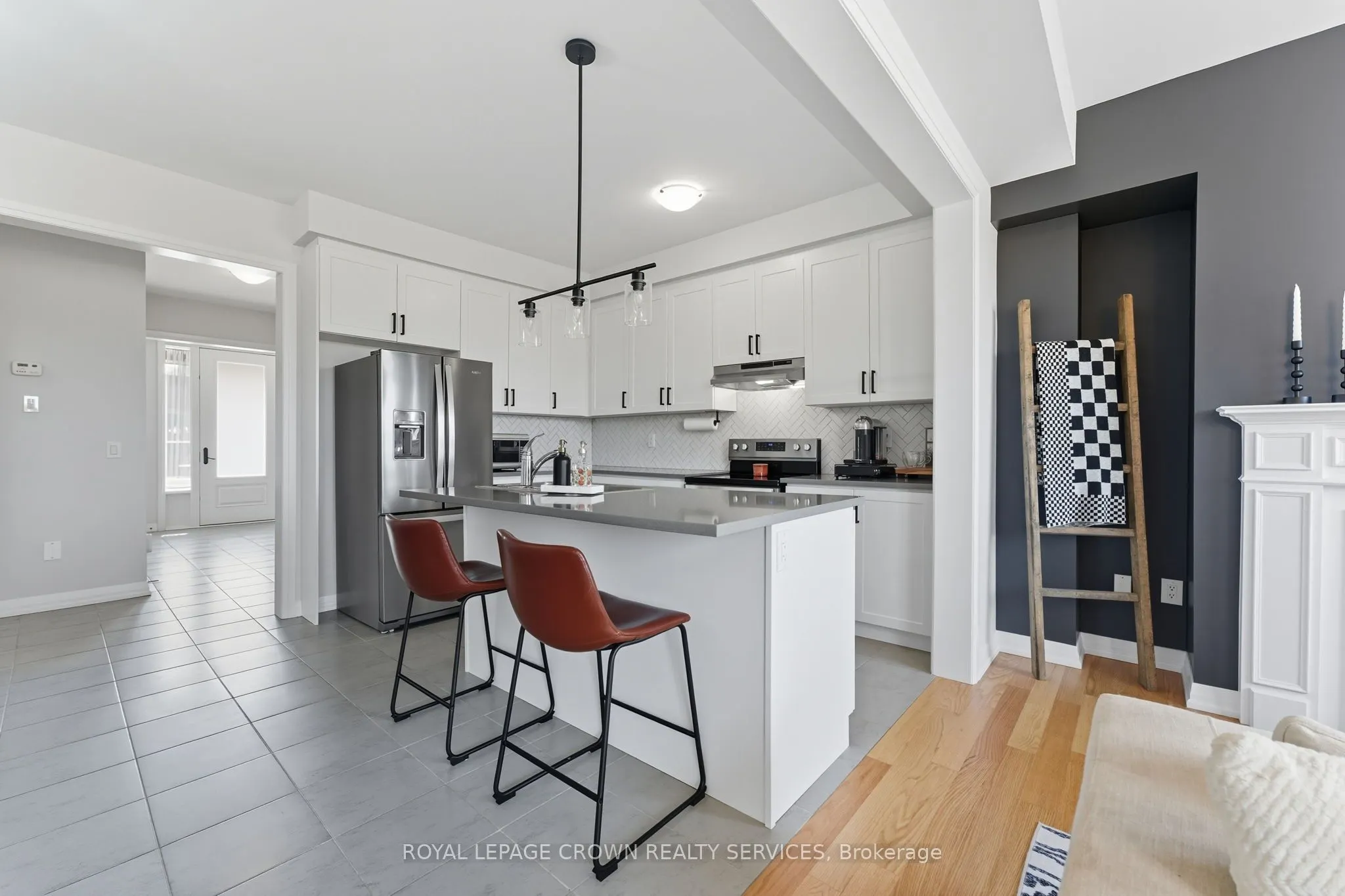 872 Sobeski Avenue