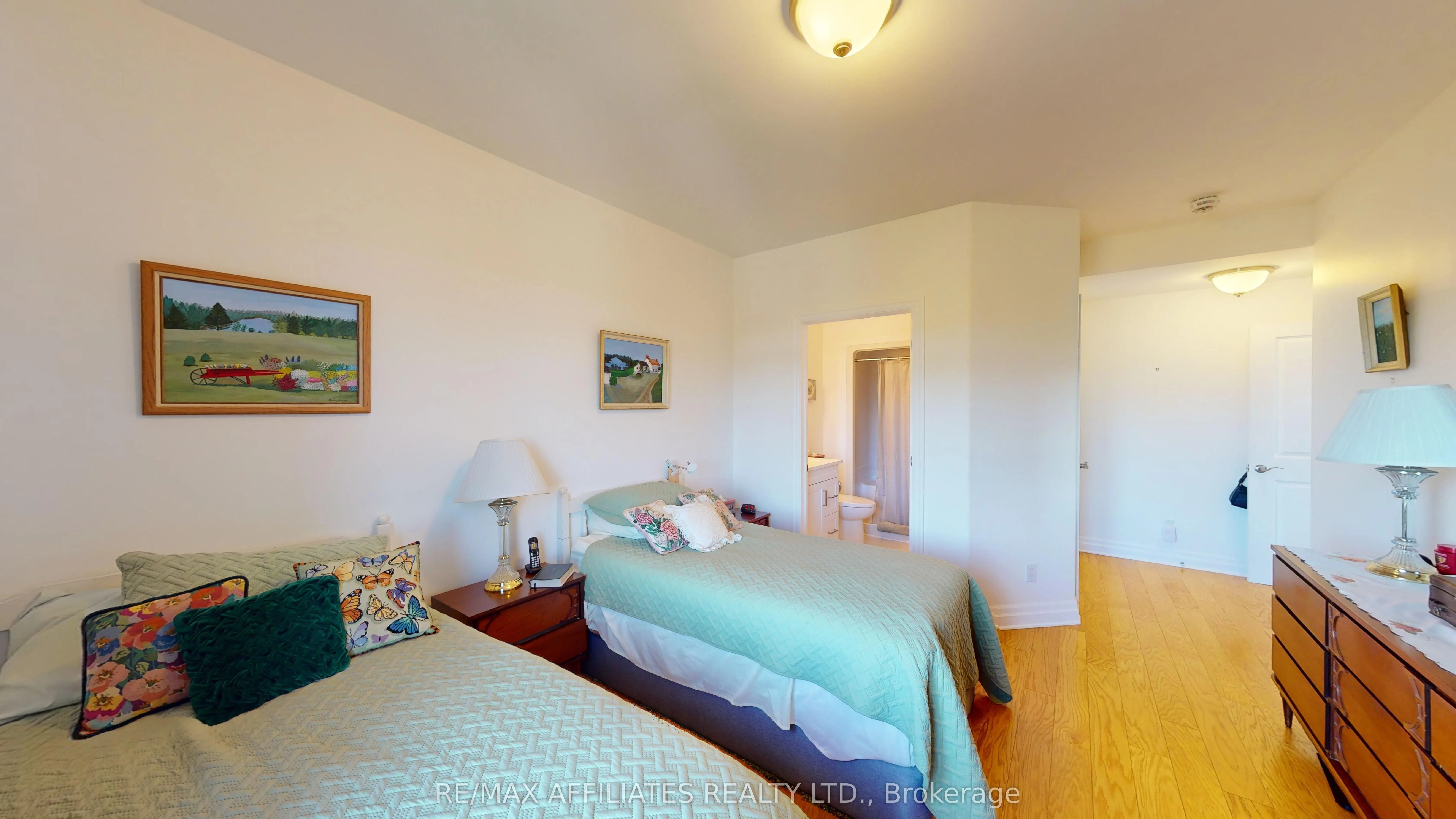 1109 Millwood Avenue, #302