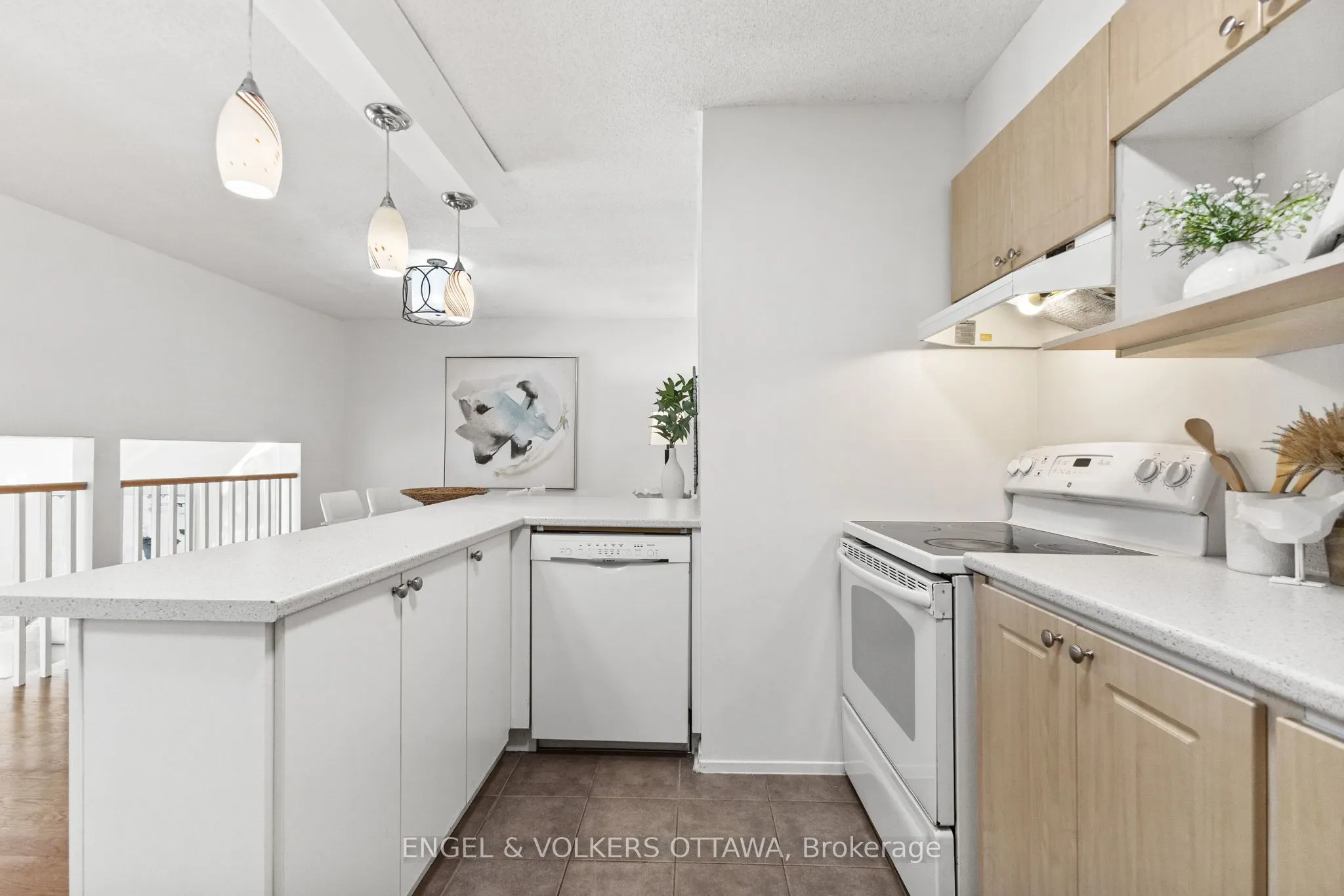 202 Royalton Private