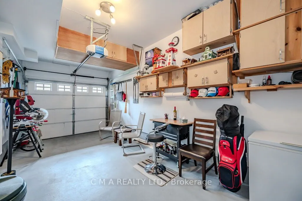 512 Northbrook Place