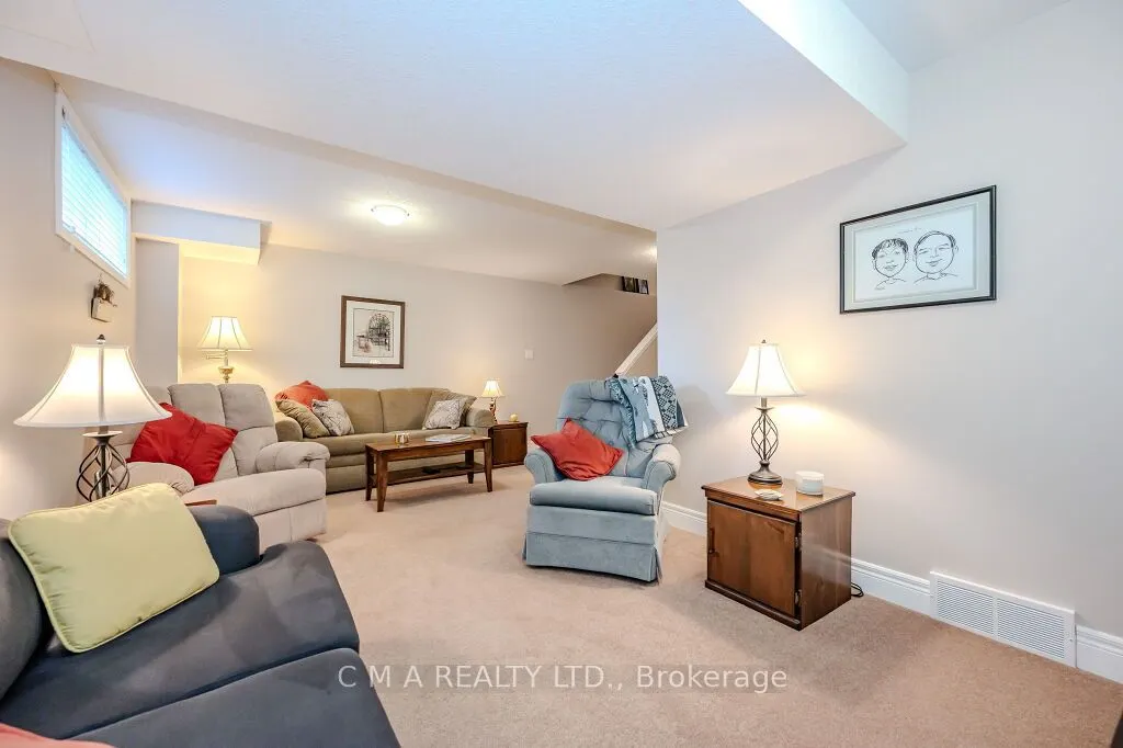 512 Northbrook Place