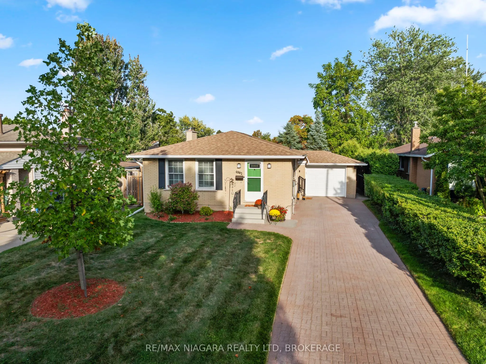 4982 Epsom Court