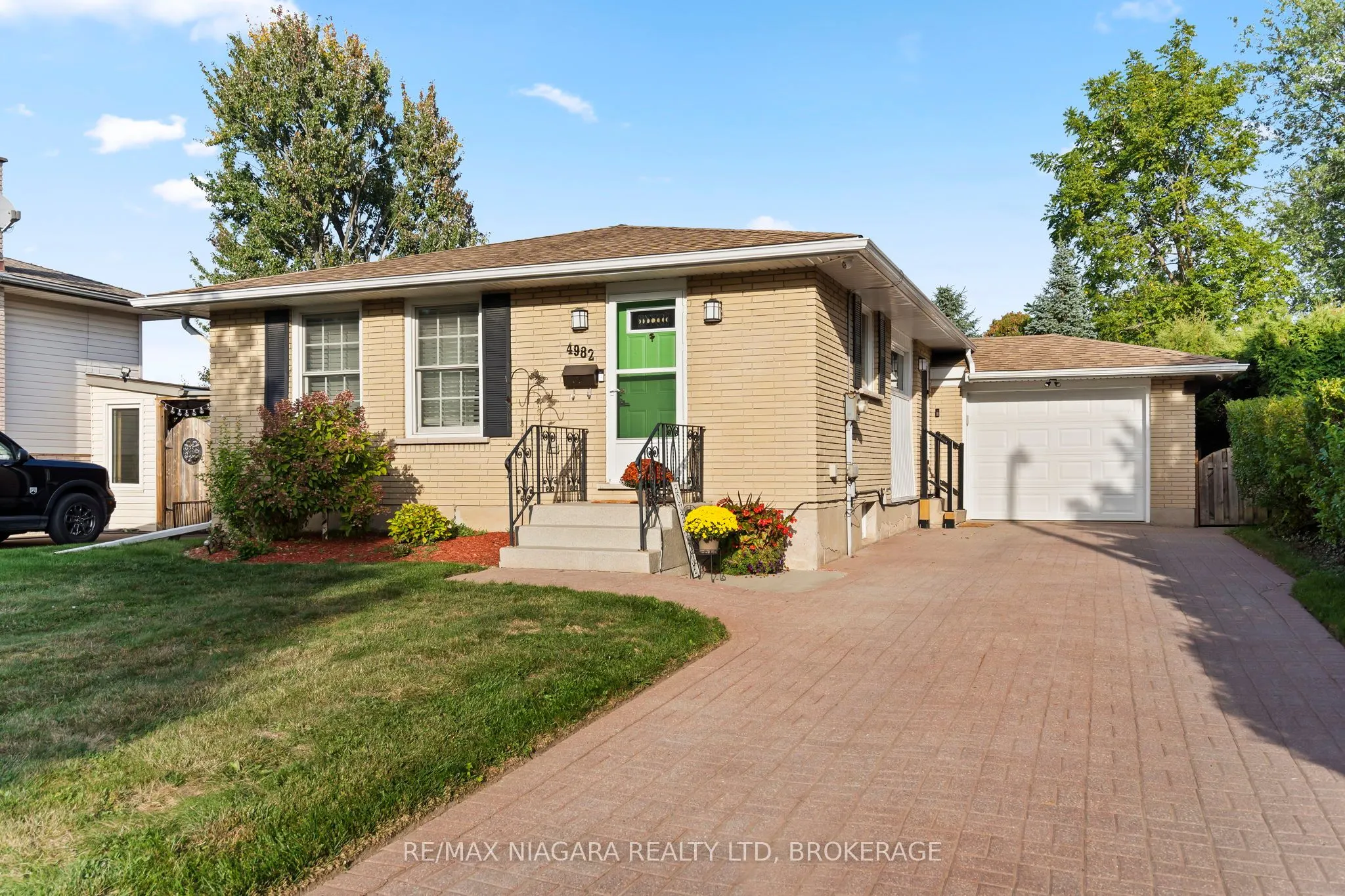4982 Epsom Court