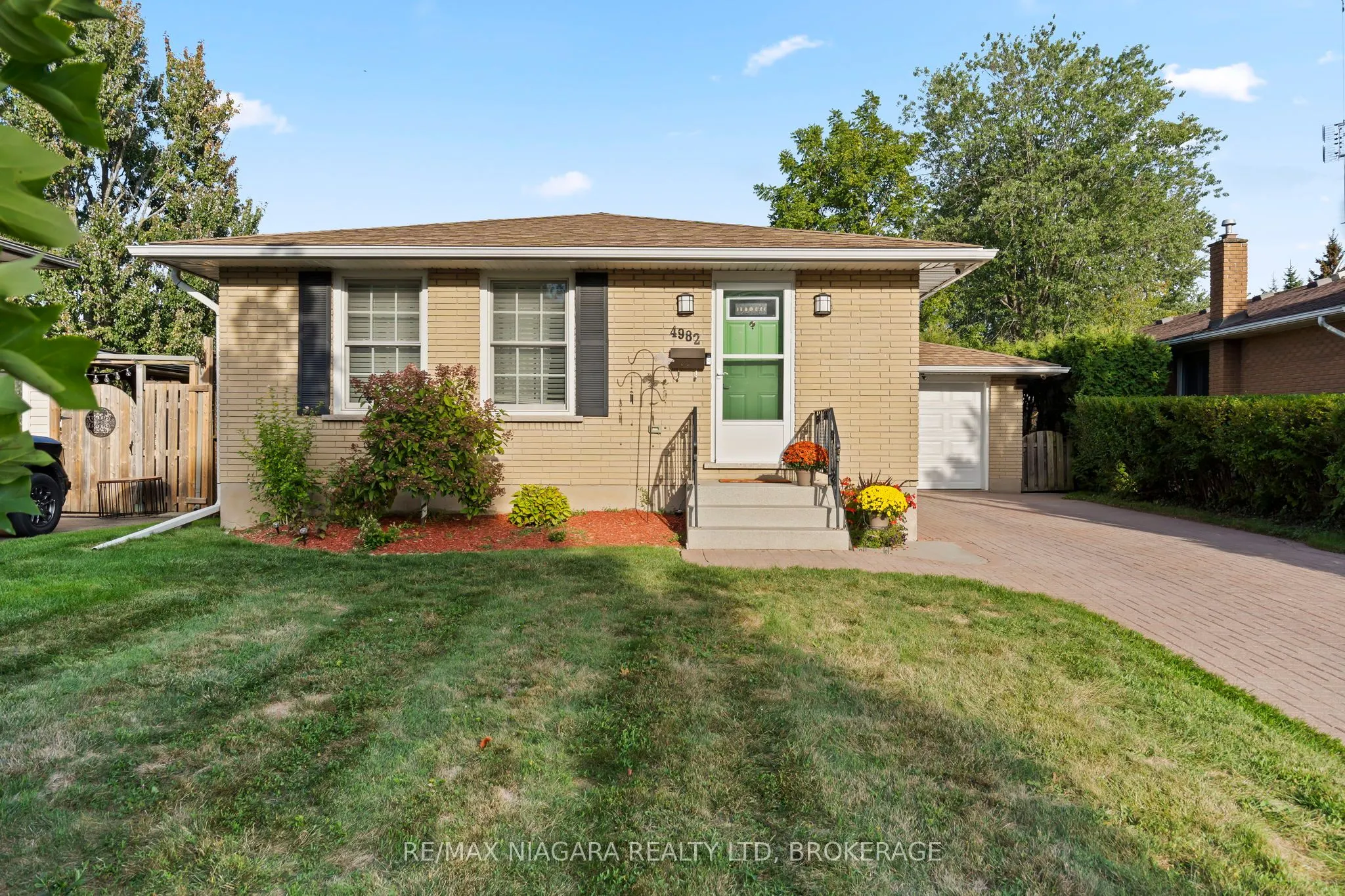 4982 Epsom Court