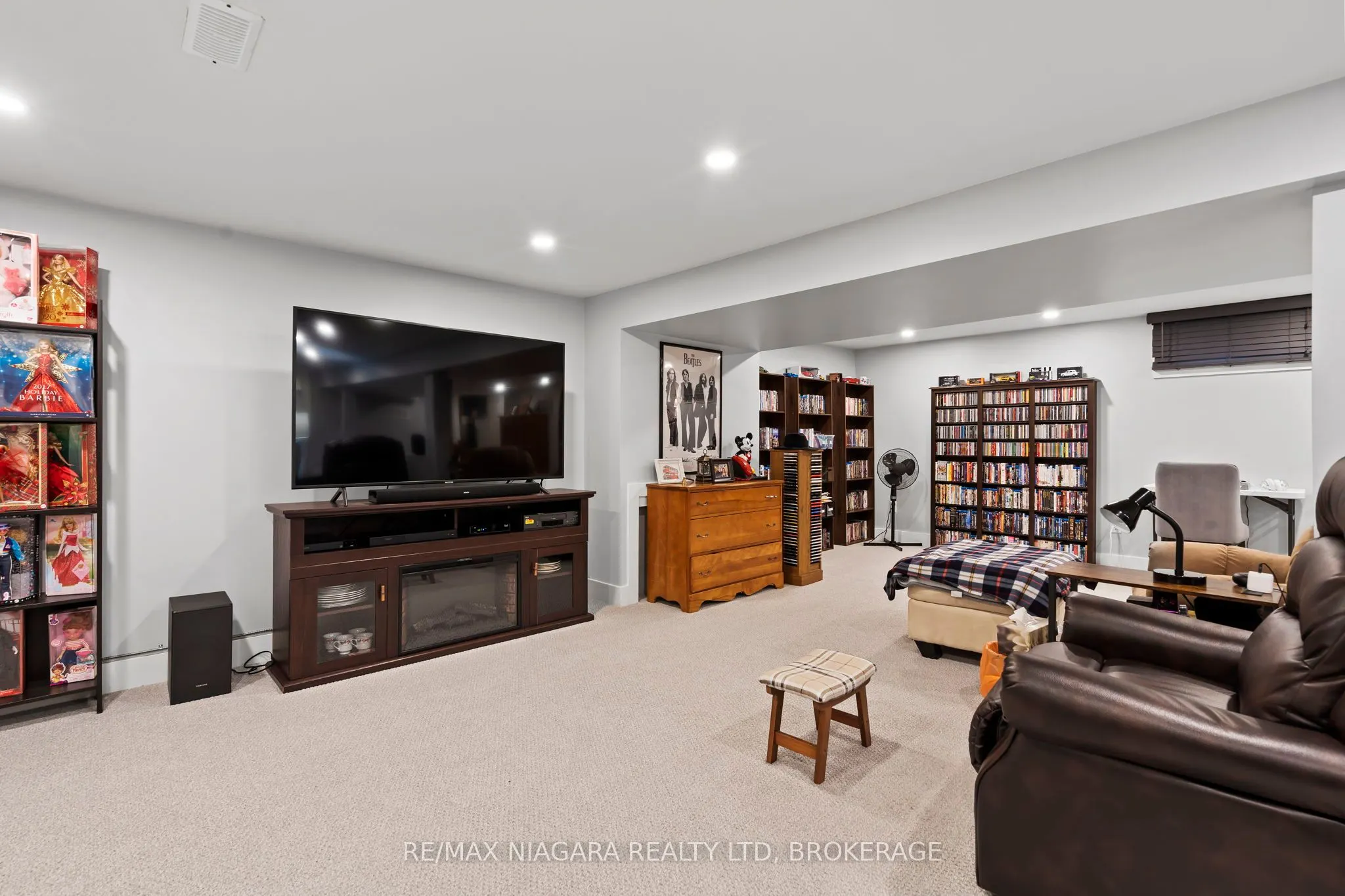 4982 Epsom Court