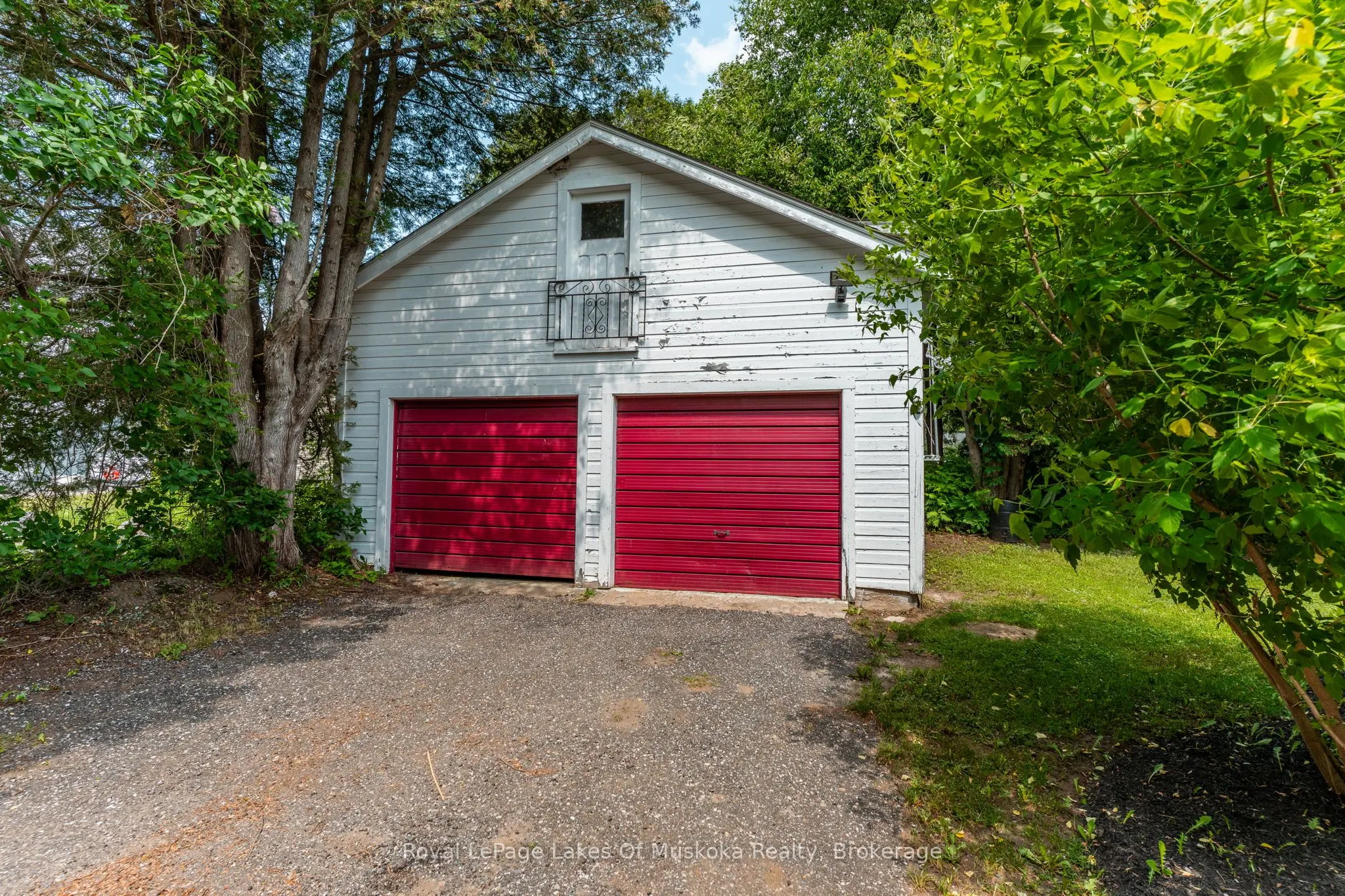 8 North Road