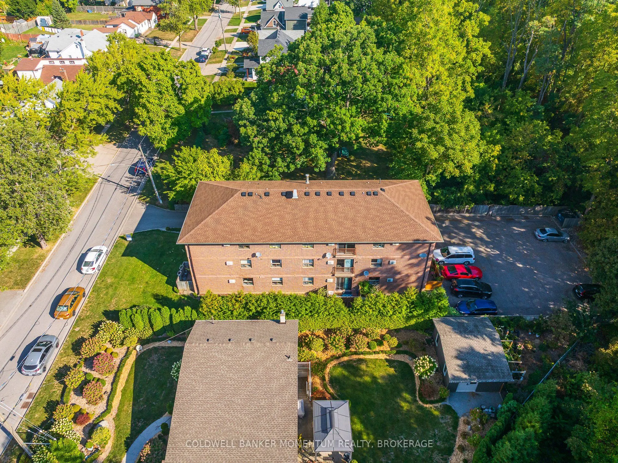 78 Welland Street N, #301