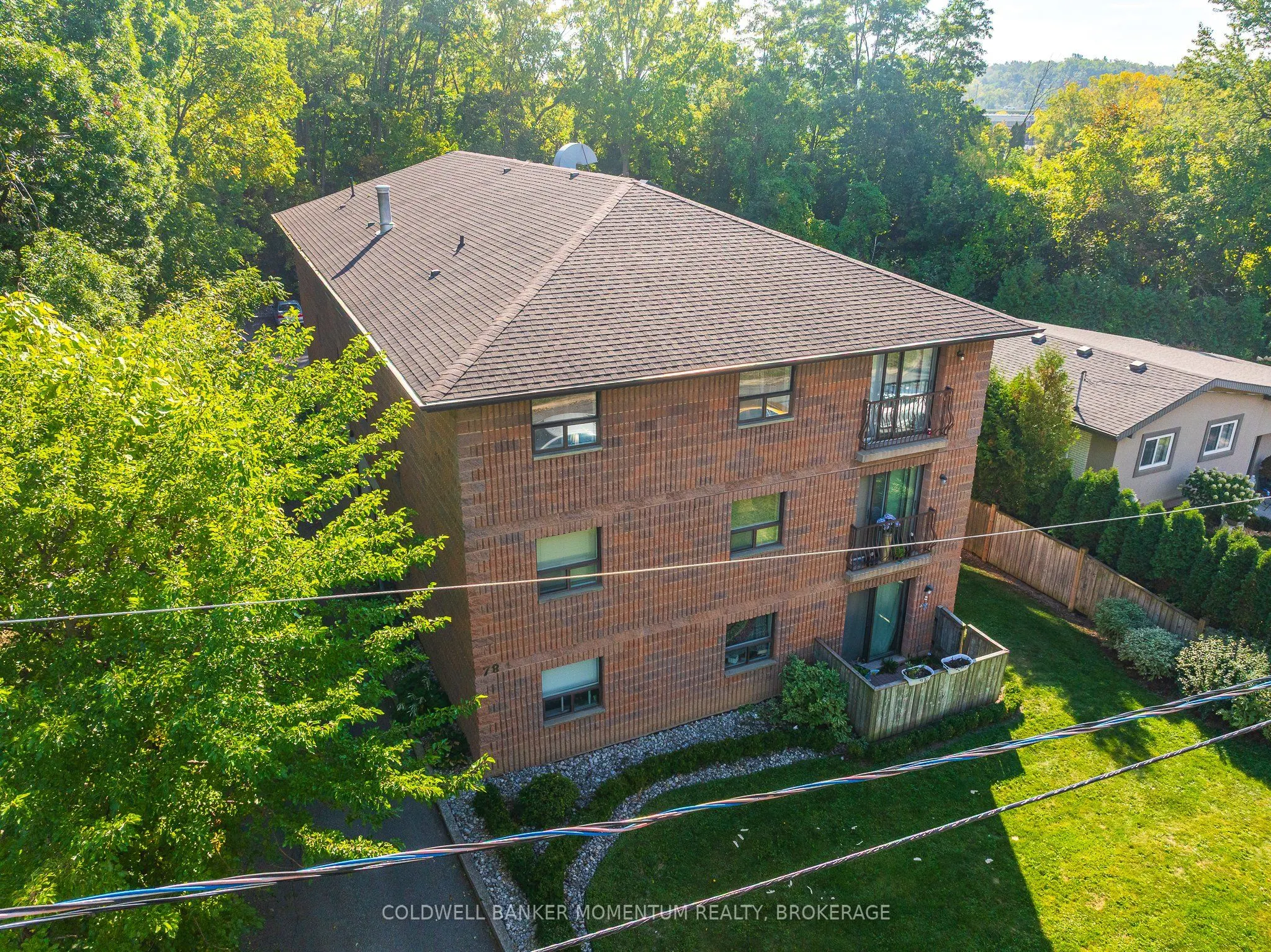 78 Welland Street N, #301
