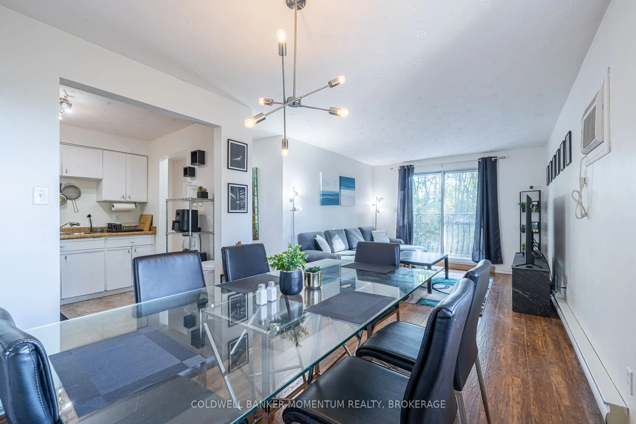 78 Welland Street N, #301