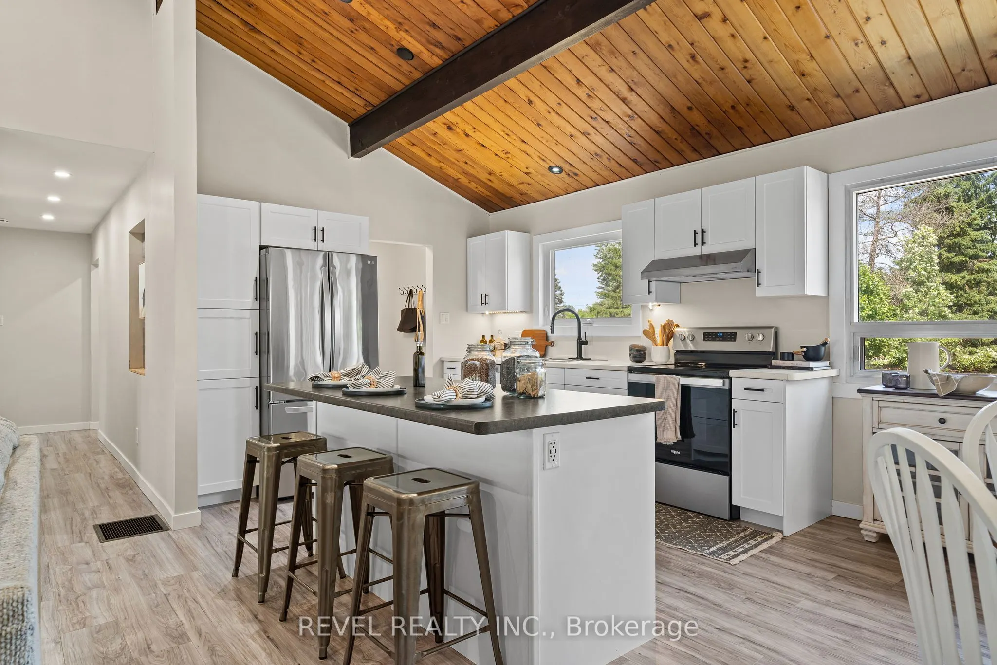595 Hickory Beach Road