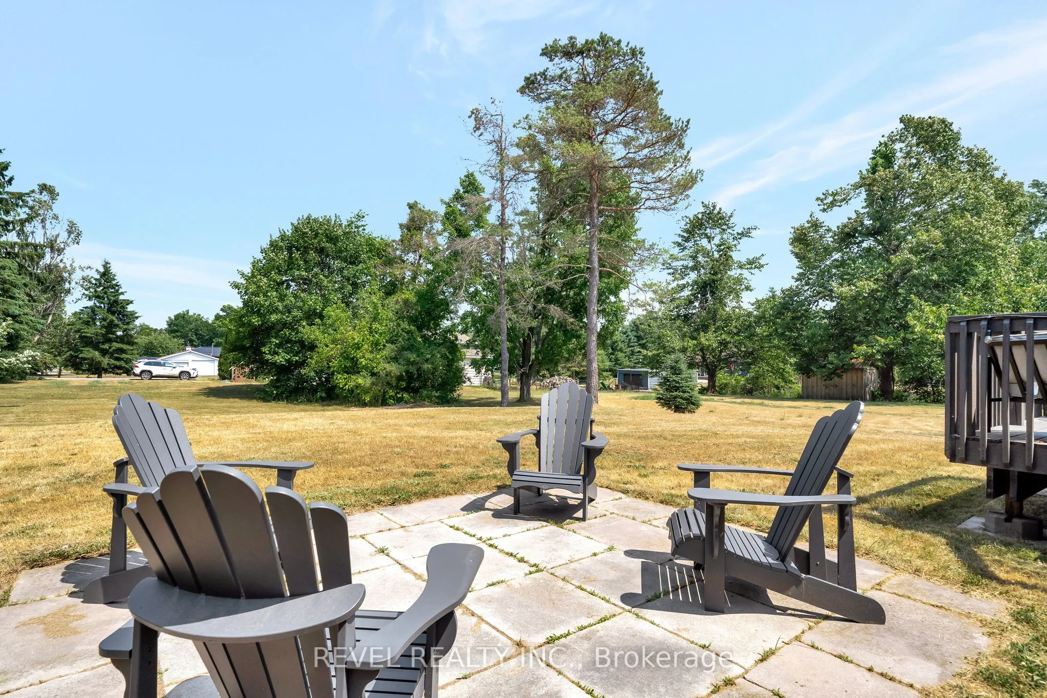 595 Hickory Beach Road