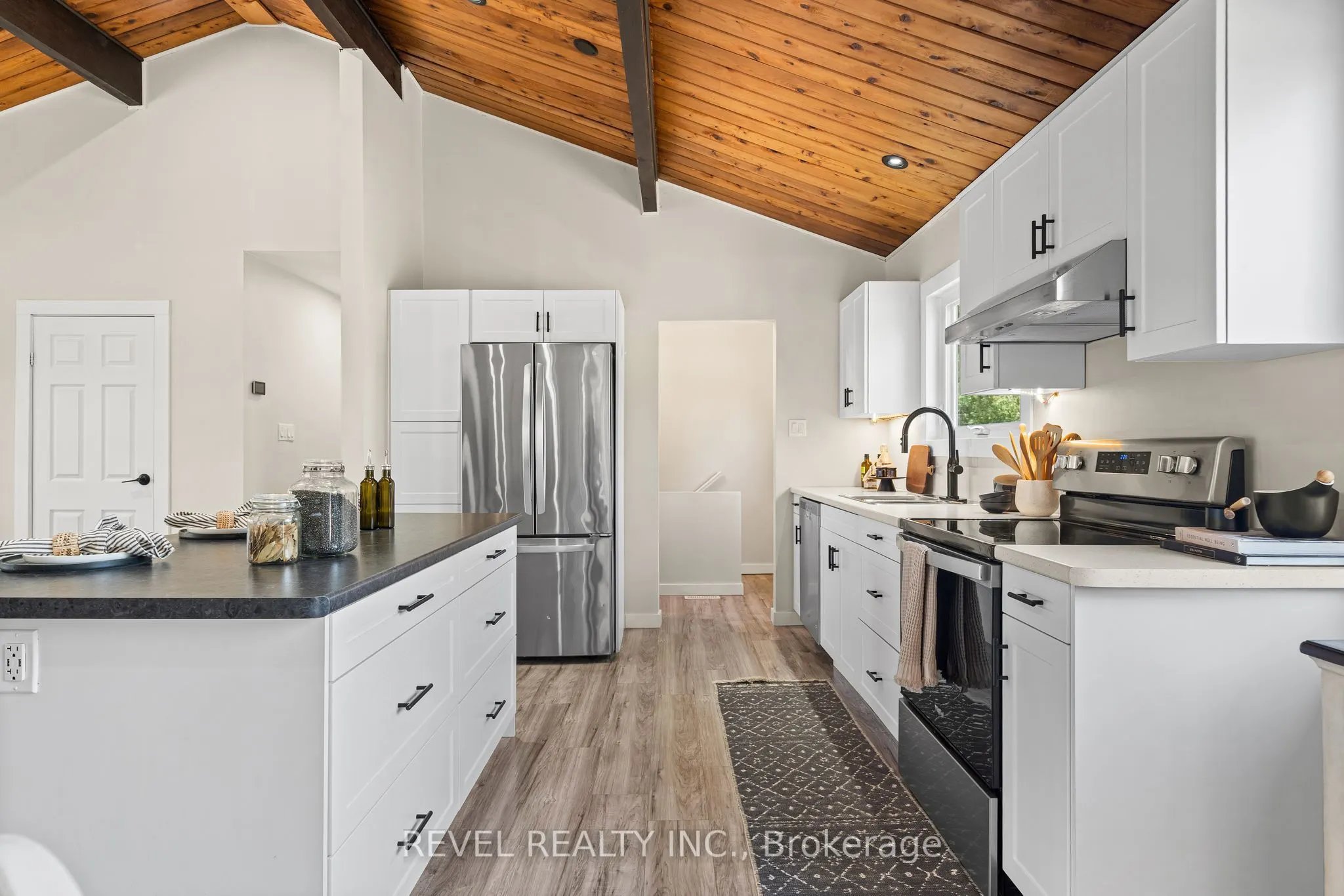 595 Hickory Beach Road