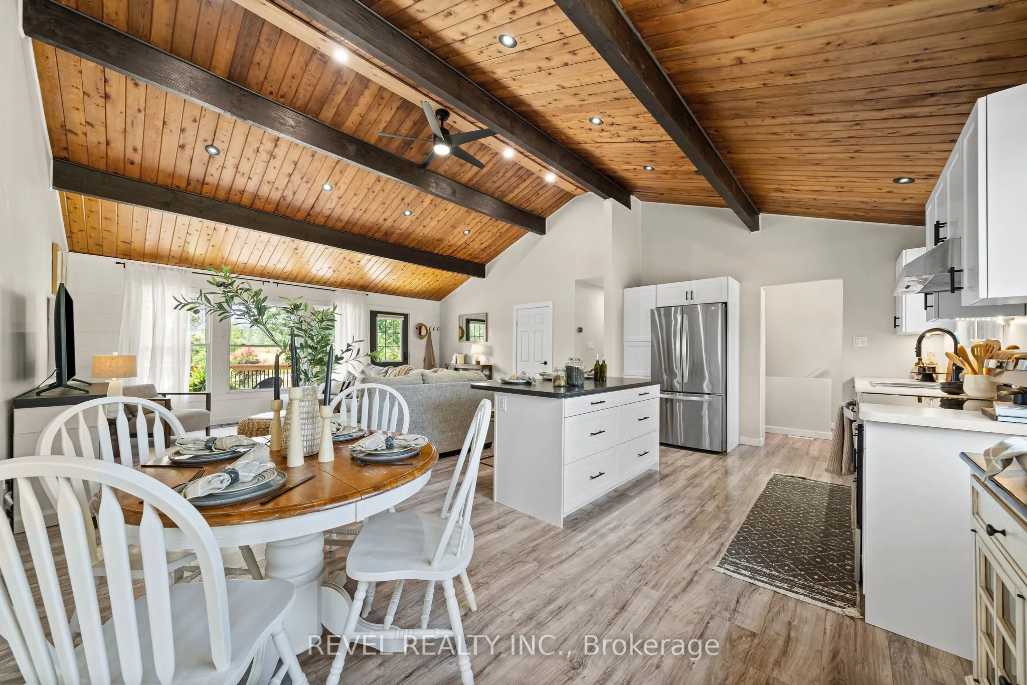 595 Hickory Beach Road