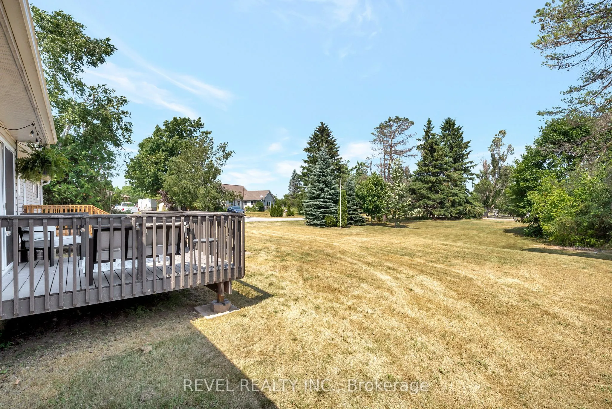 595 Hickory Beach Road