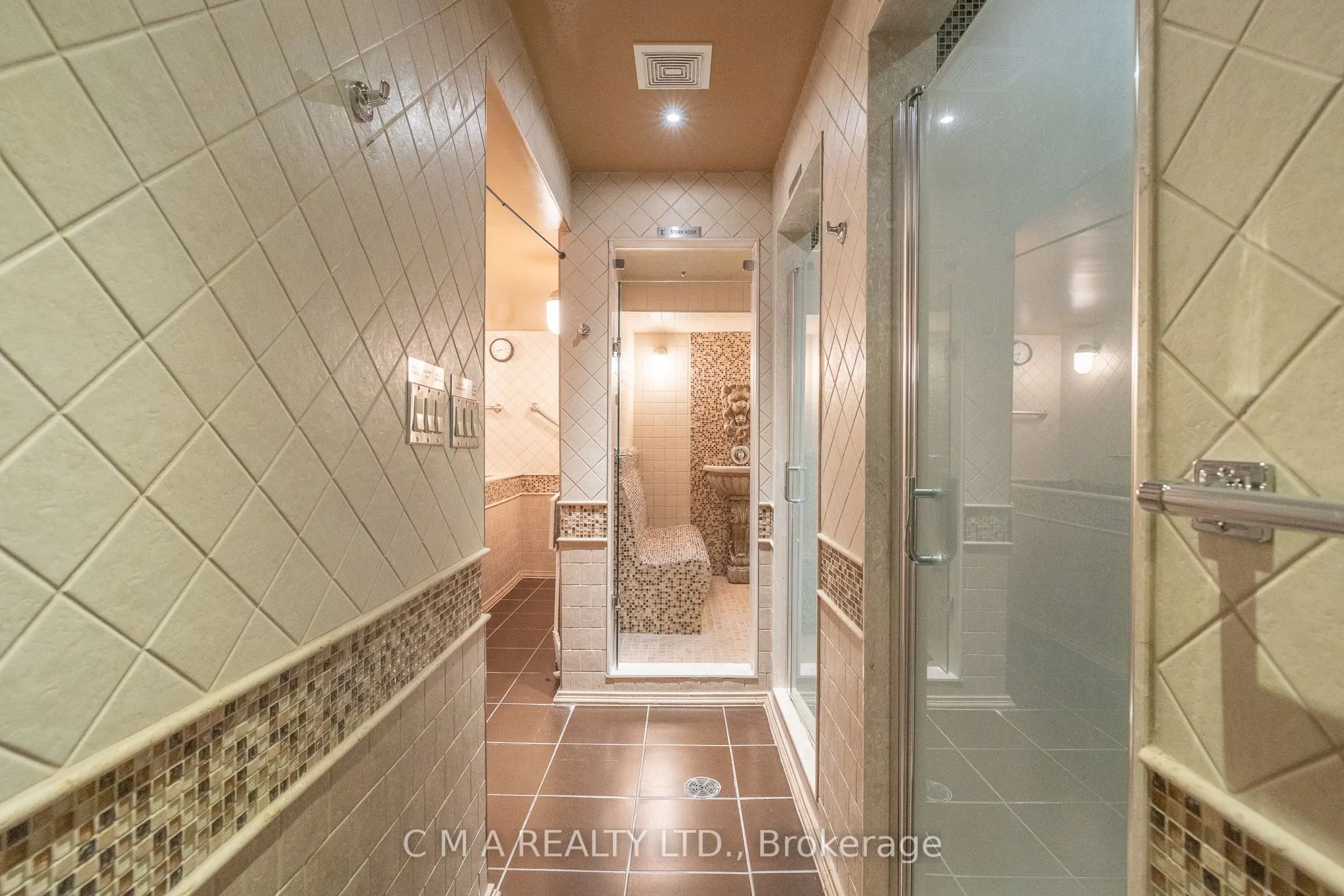11 Belmont Avenue W