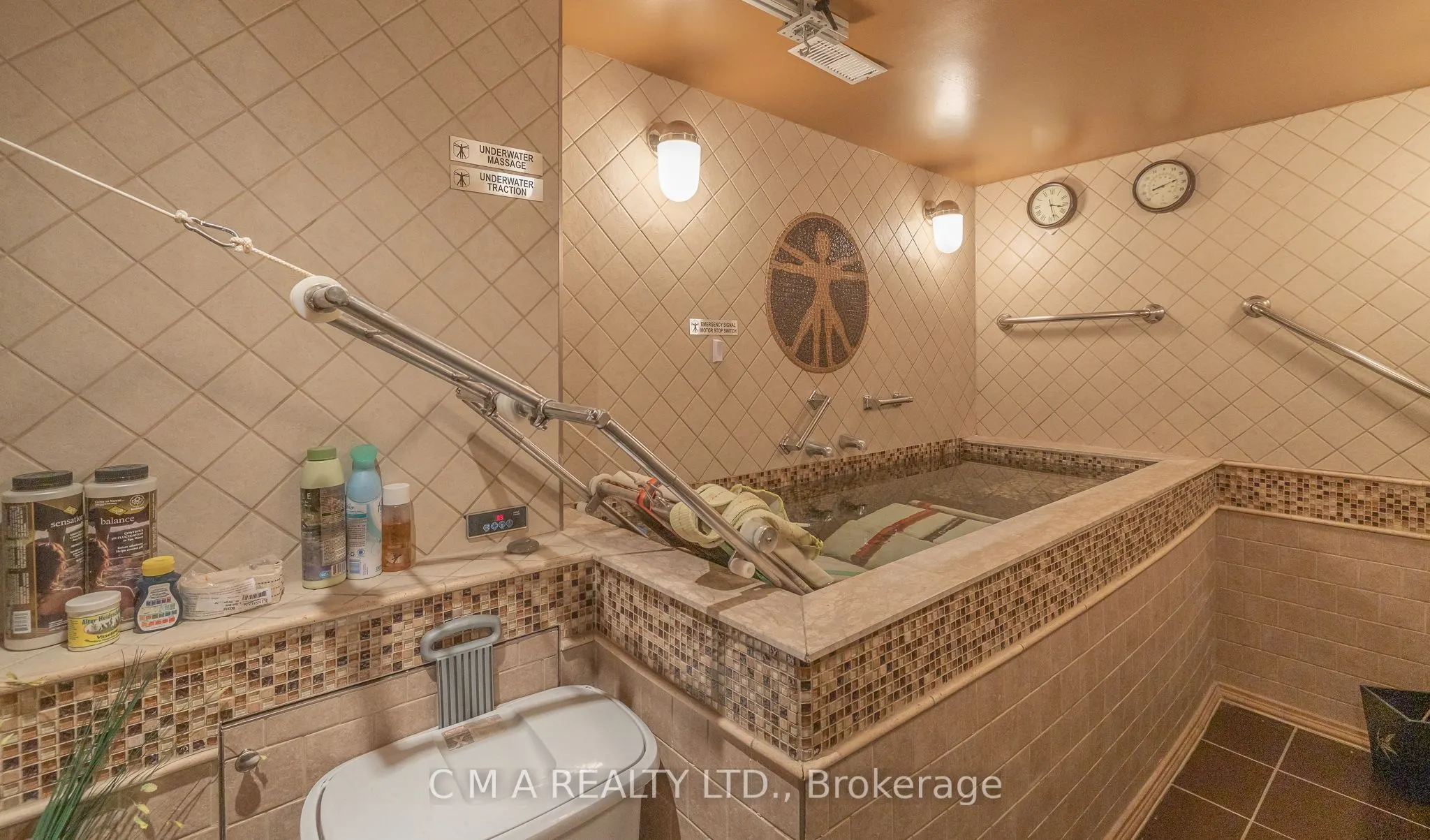 11 Belmont Avenue W