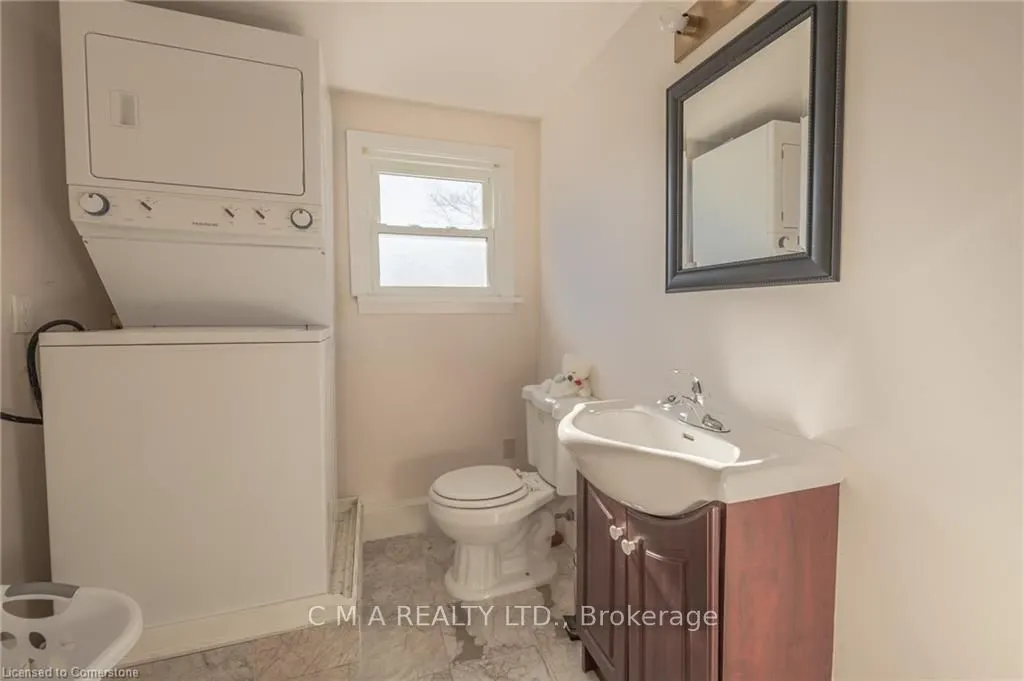11 Belmont Avenue W