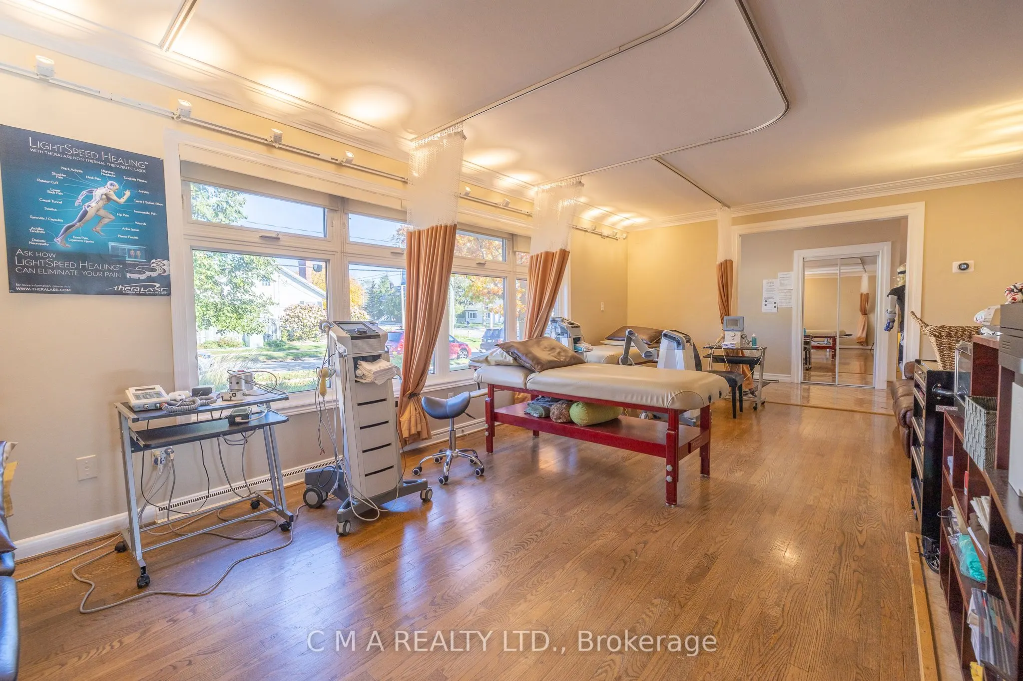 11 Belmont Avenue W