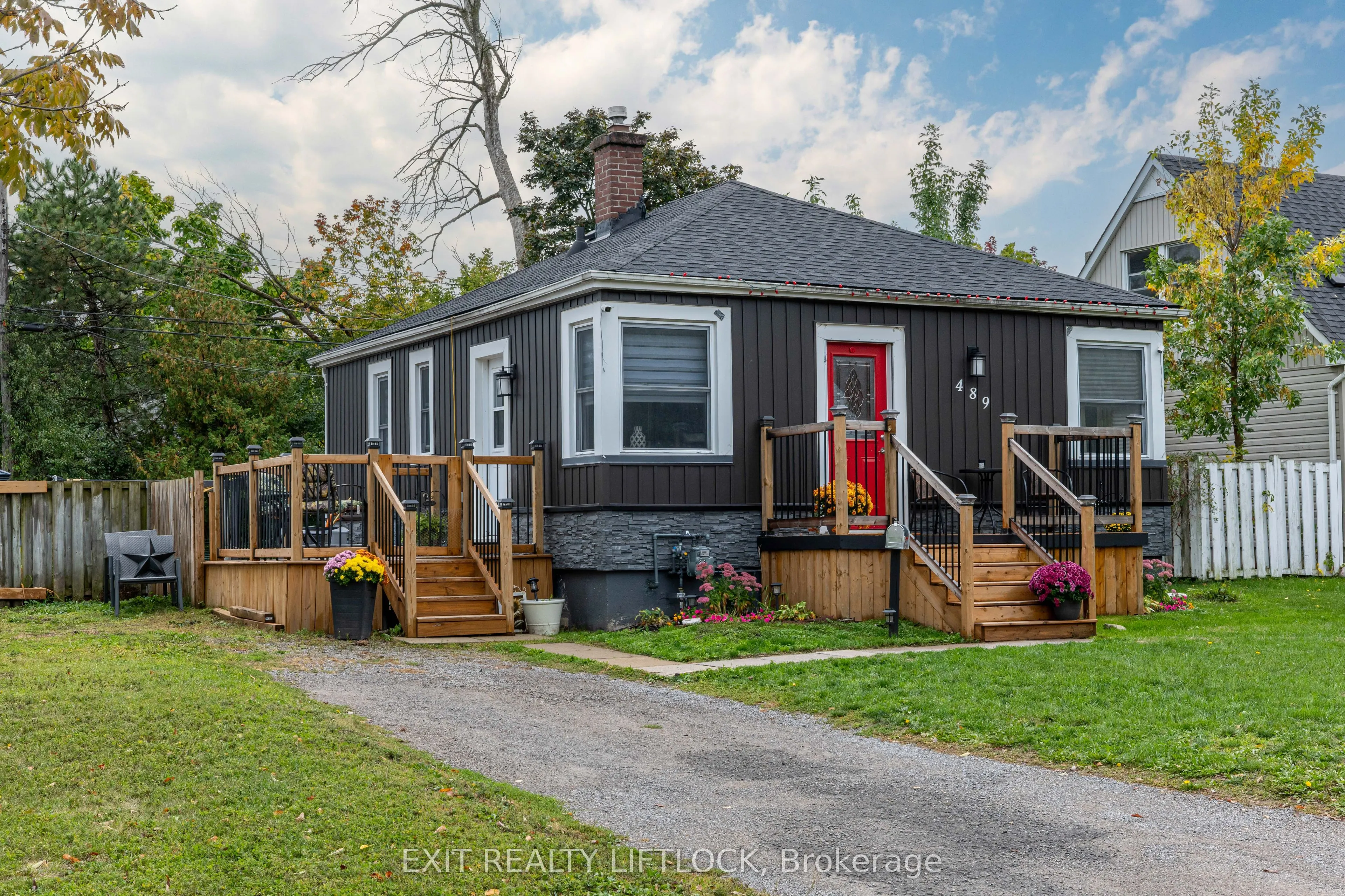 489 Hamilton Street