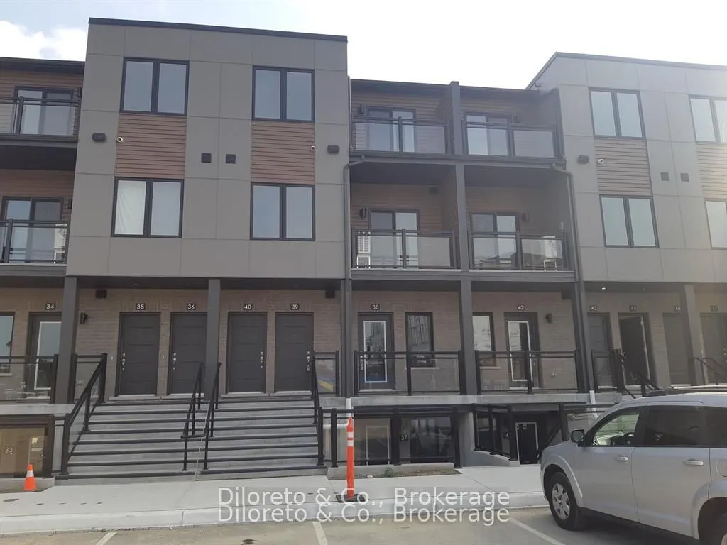 940 St. David Street N, #42