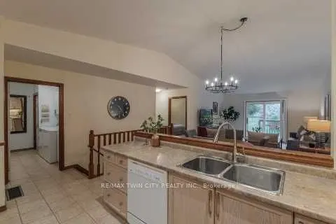 19 Hanlon Place, #36