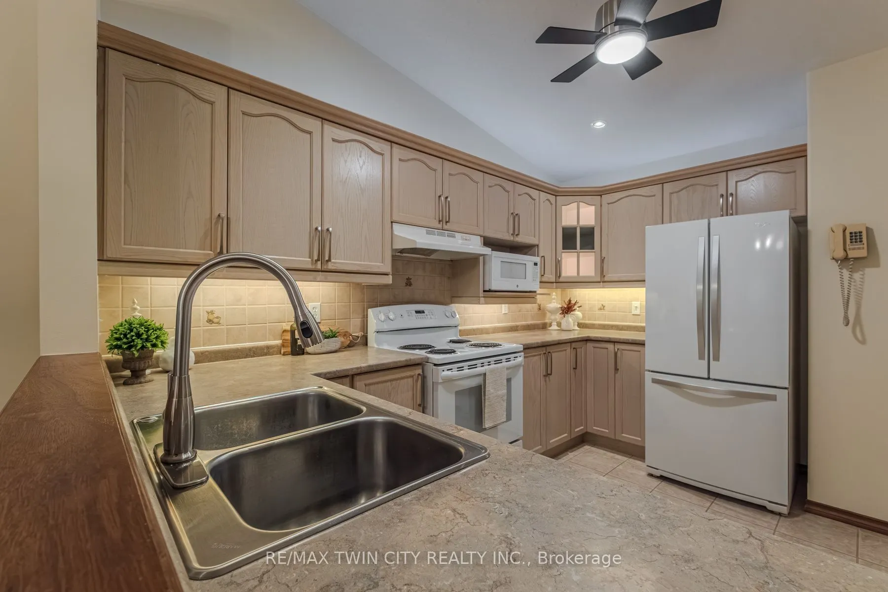19 Hanlon Place, #36