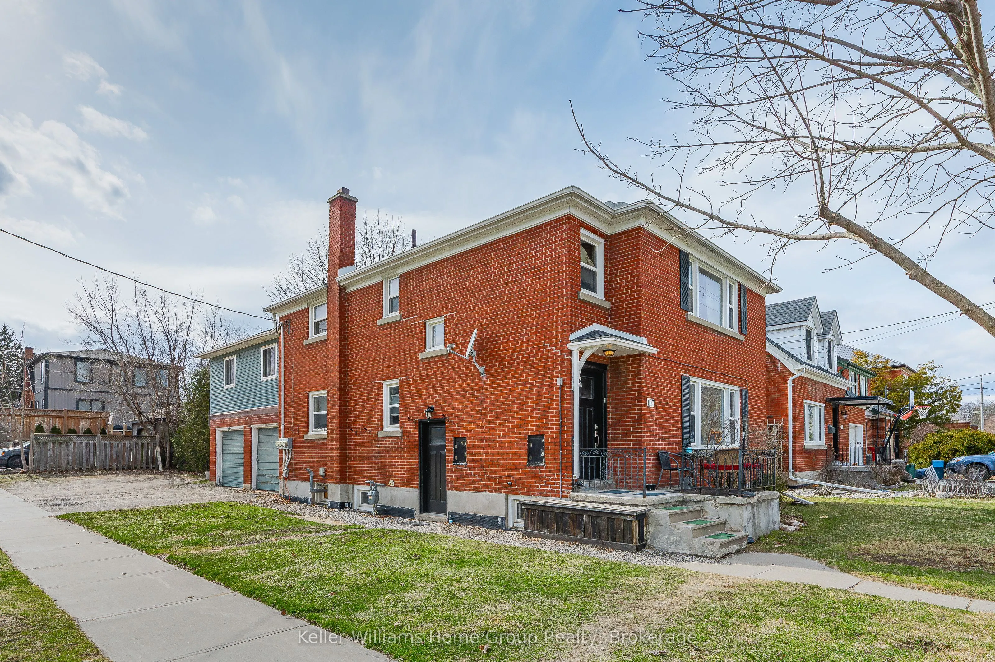 107 East Avenue