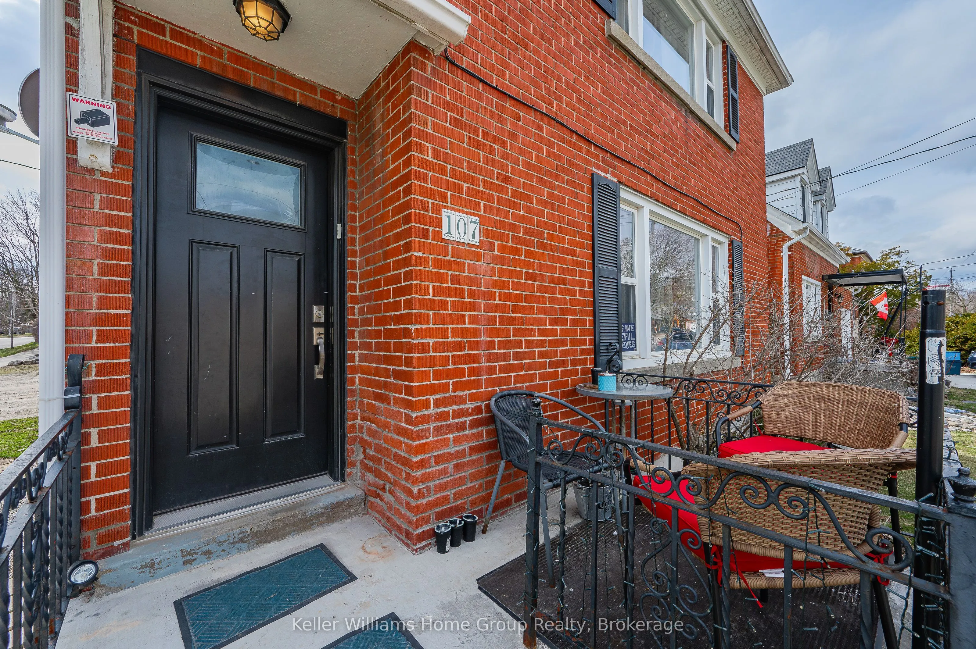 107 East Avenue