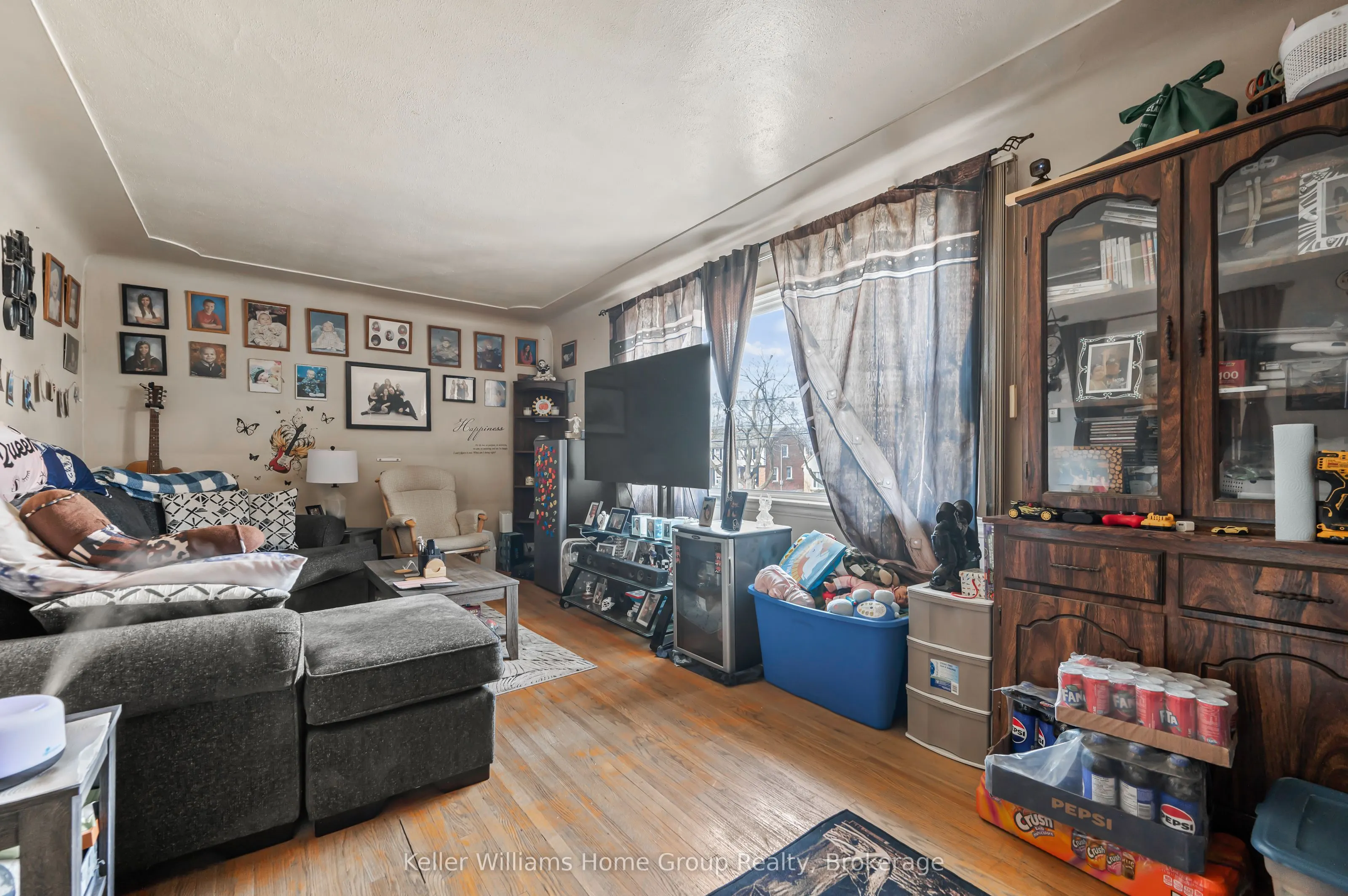 107 East Avenue