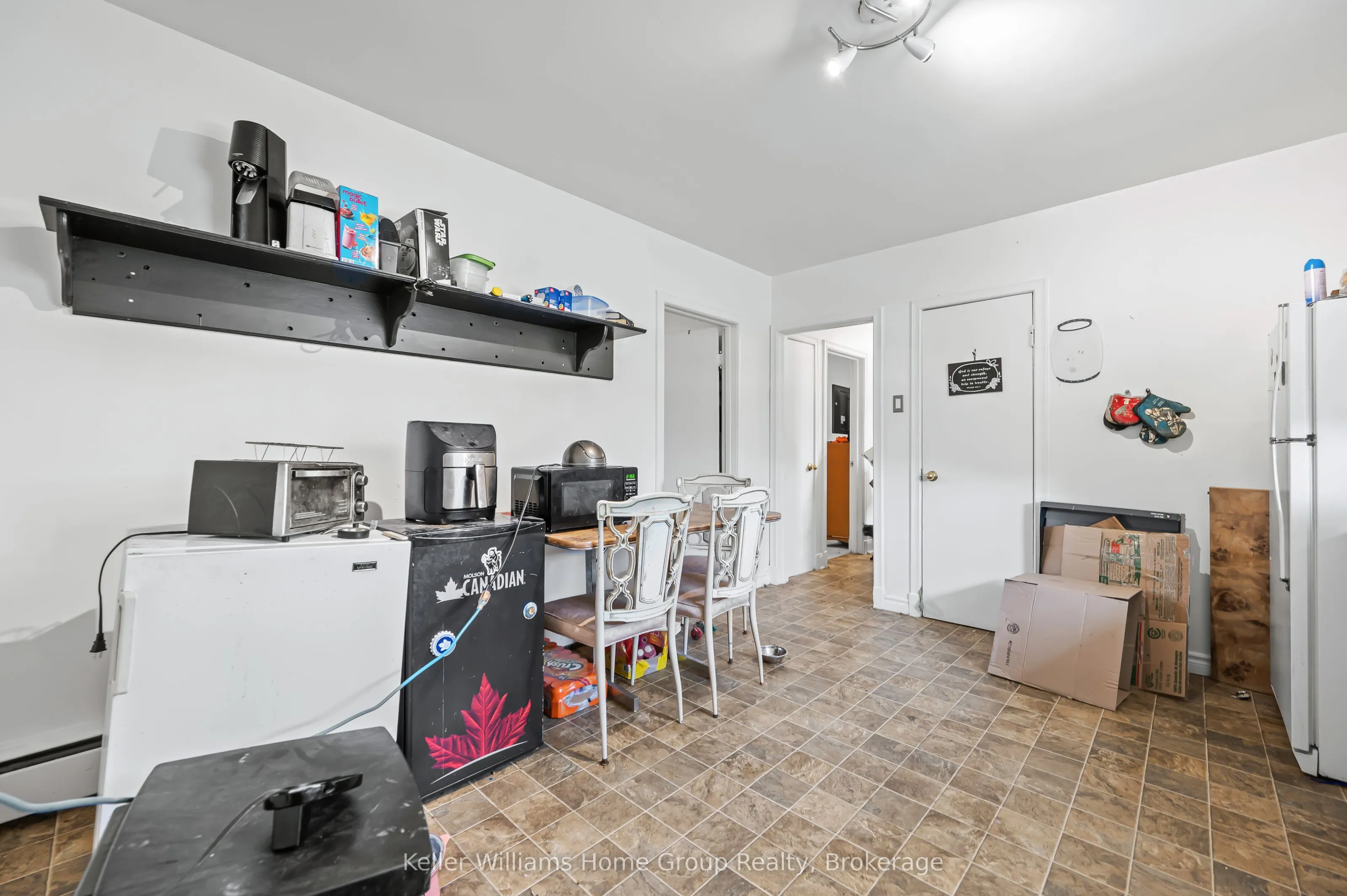 107 East Avenue