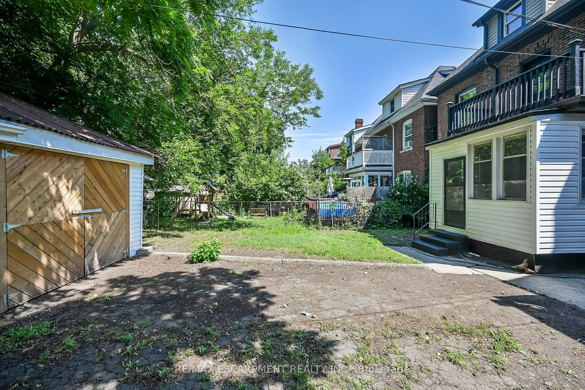 172 Sherman Avenue S