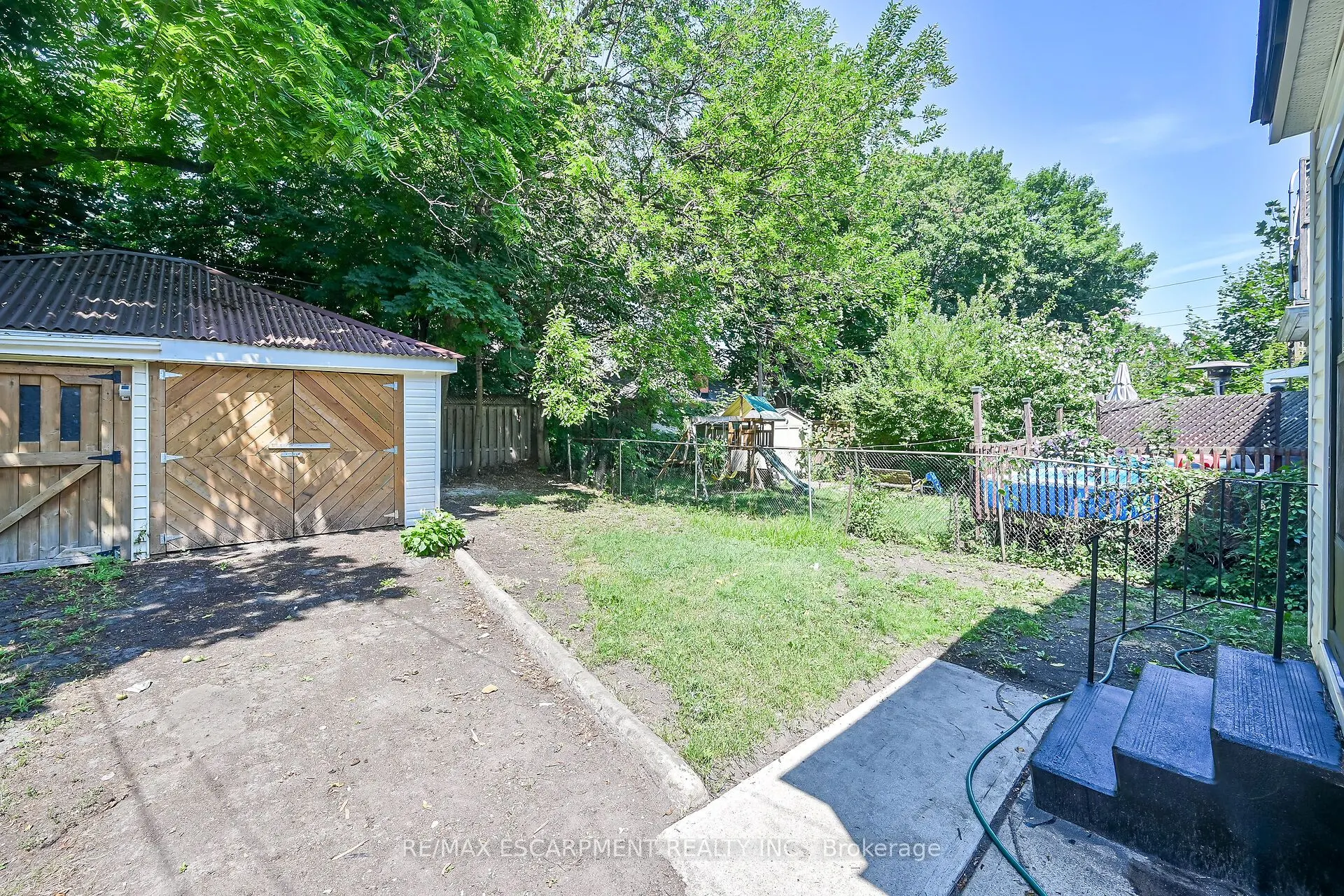 172 Sherman Avenue S
