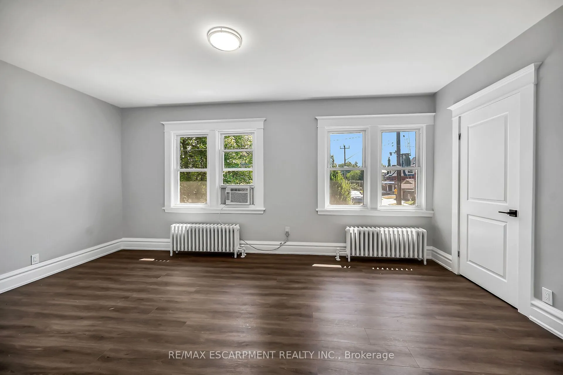 172 Sherman Avenue S