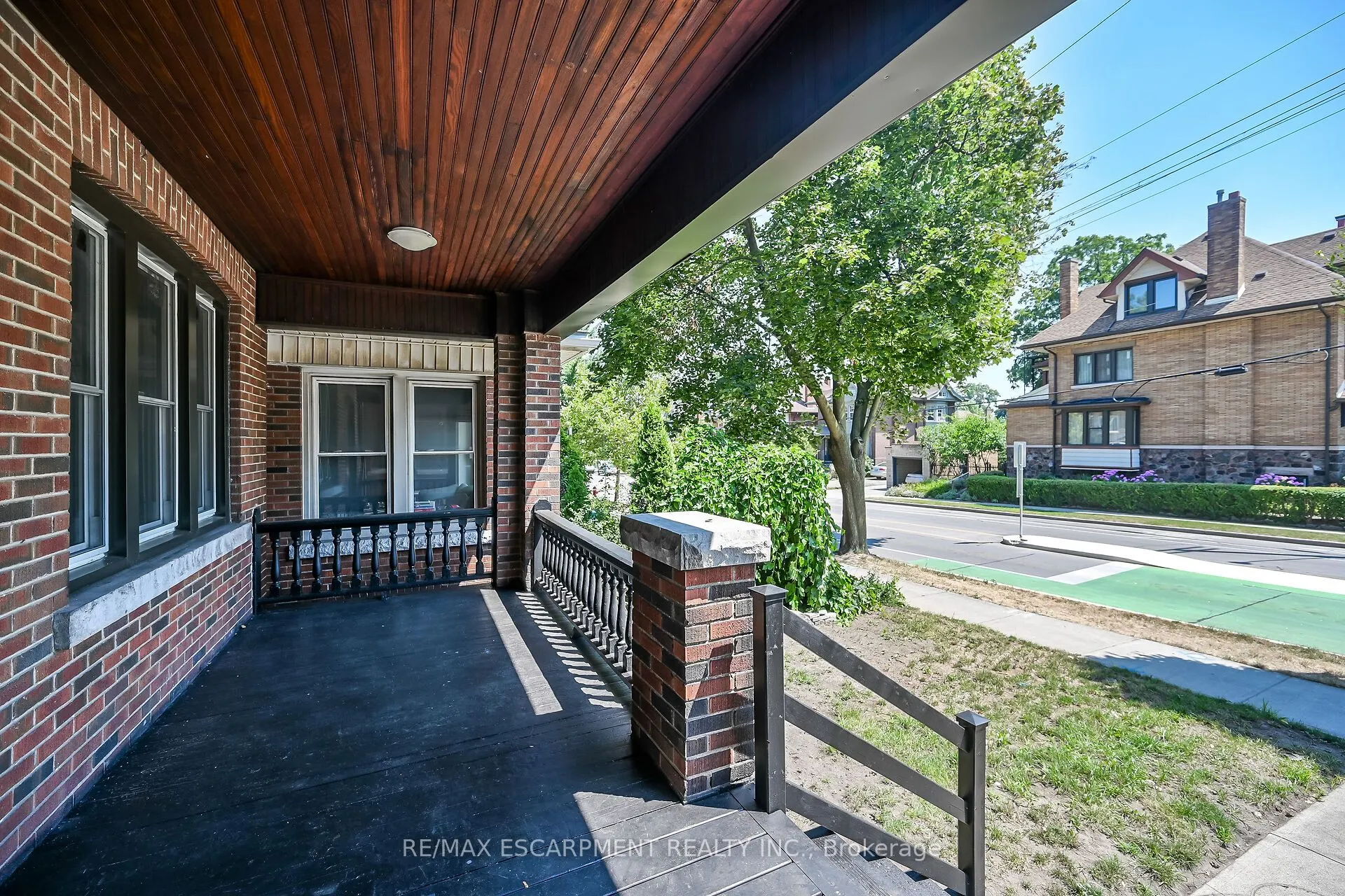 172 Sherman Avenue S