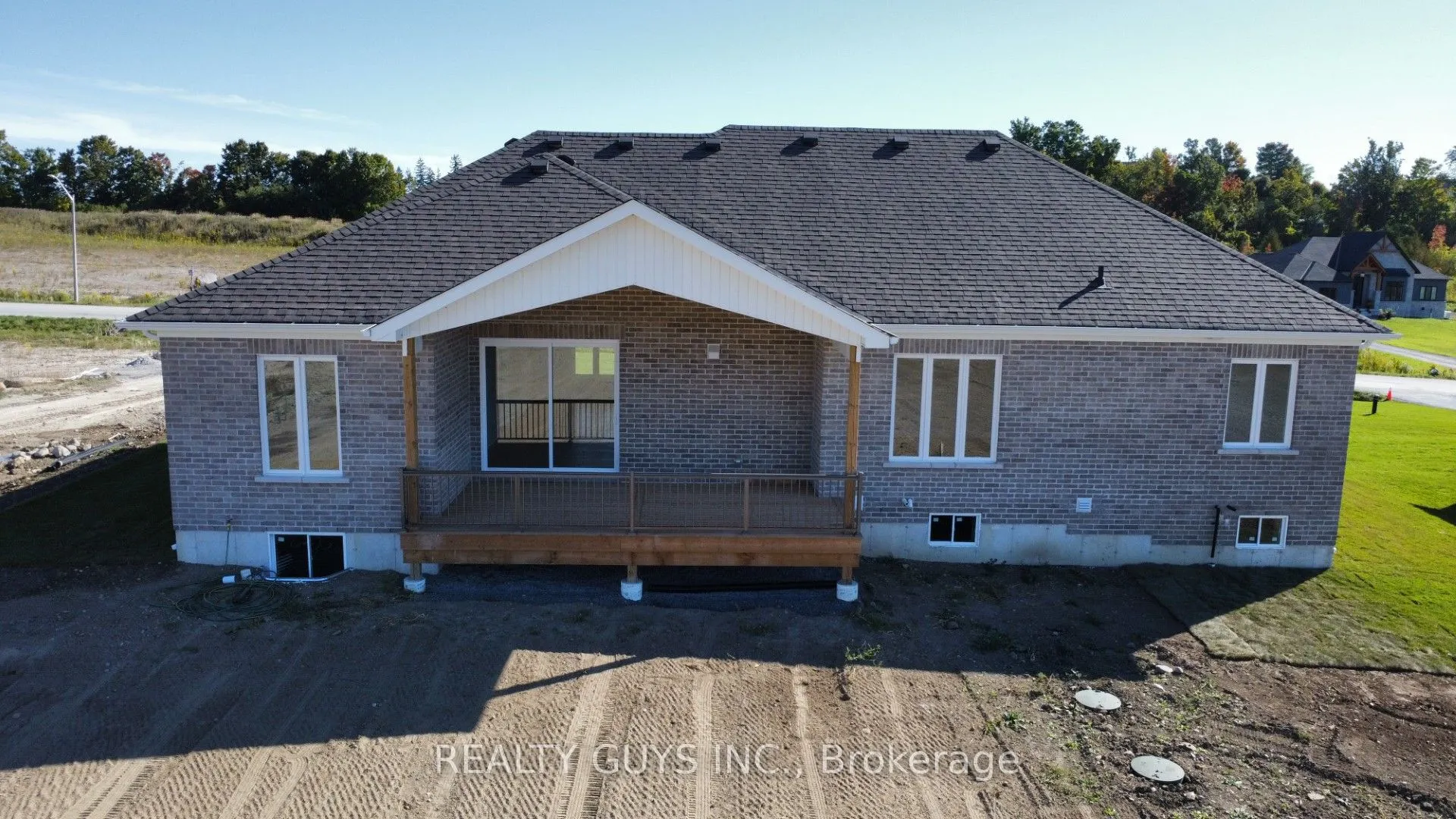 2418 GWENDOLYN Court