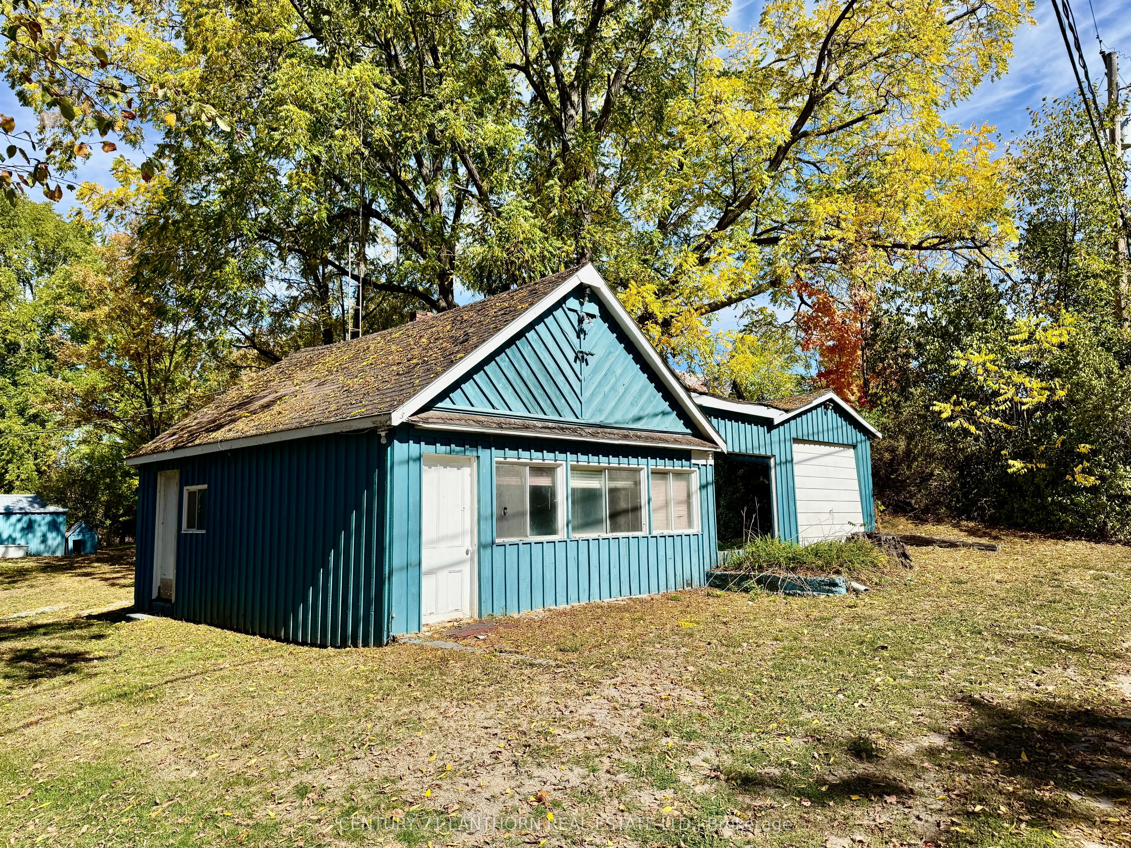 1748 Queensborough Road